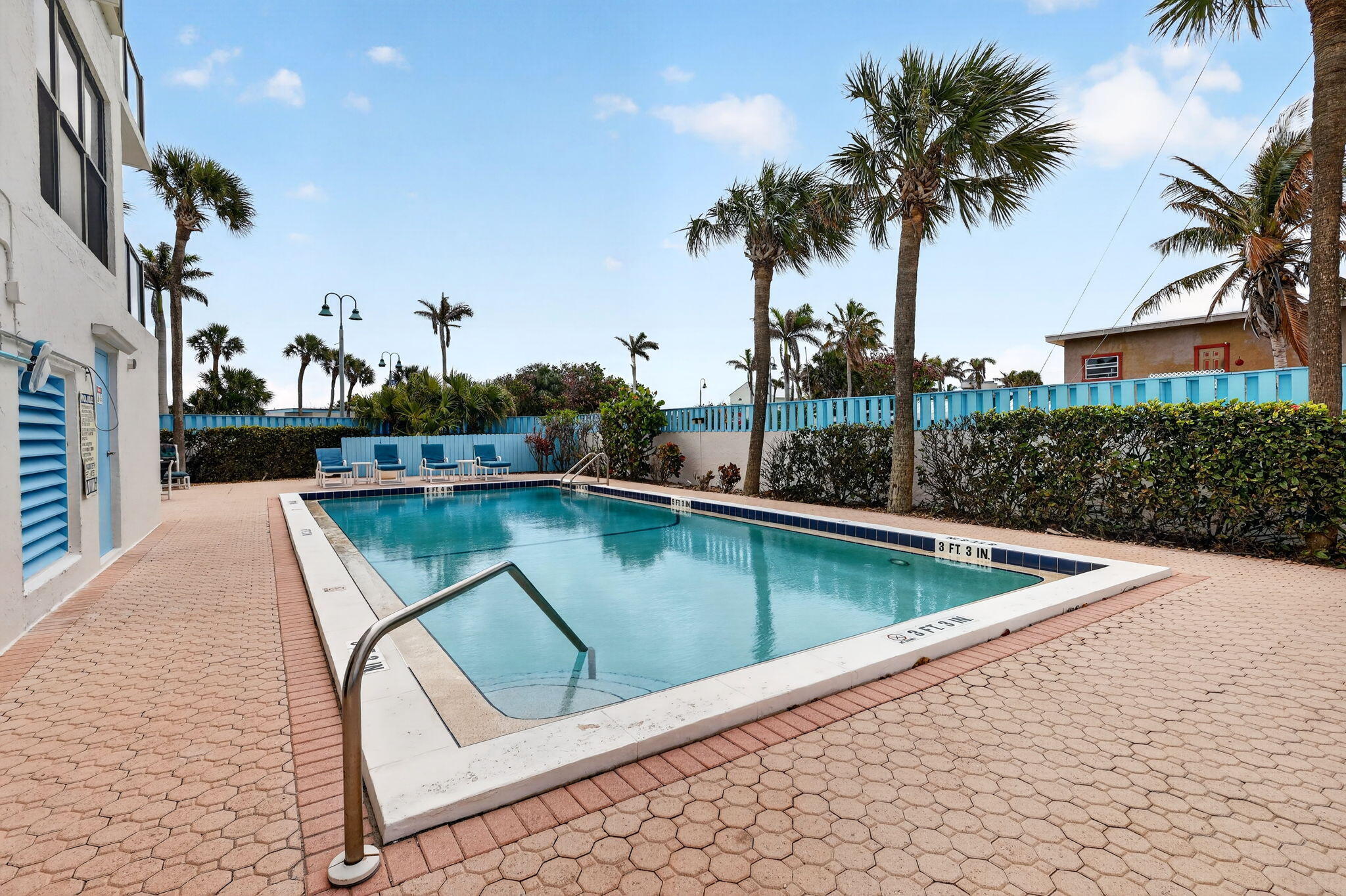 AVALON BEACH CLUB, A CONDOMINIUM - Residential