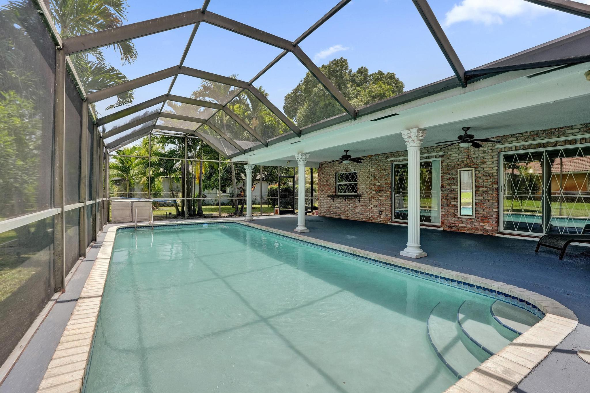 Coral Springs Country Club - Residential
