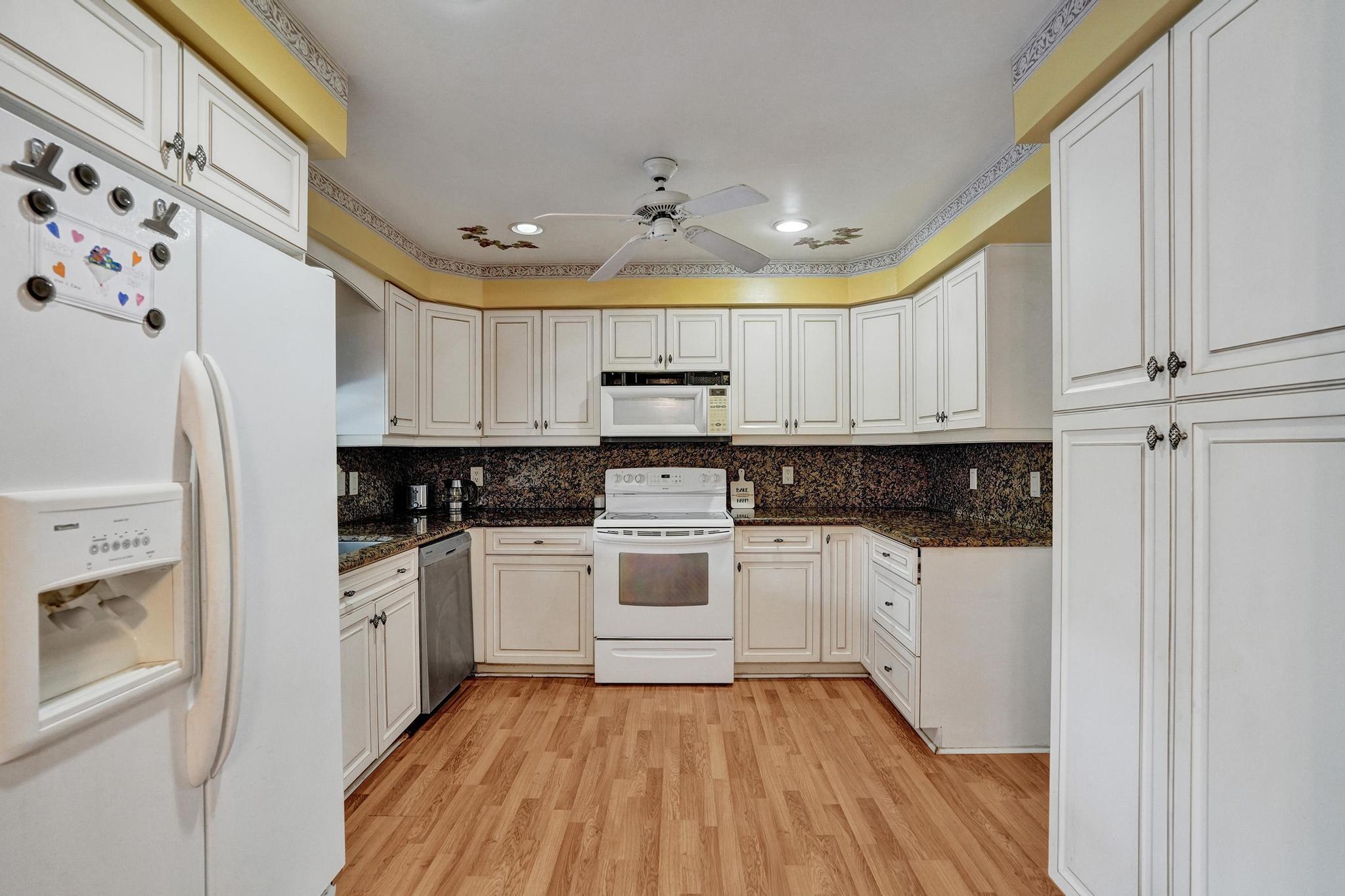 Coral Springs Country Club - Residential
