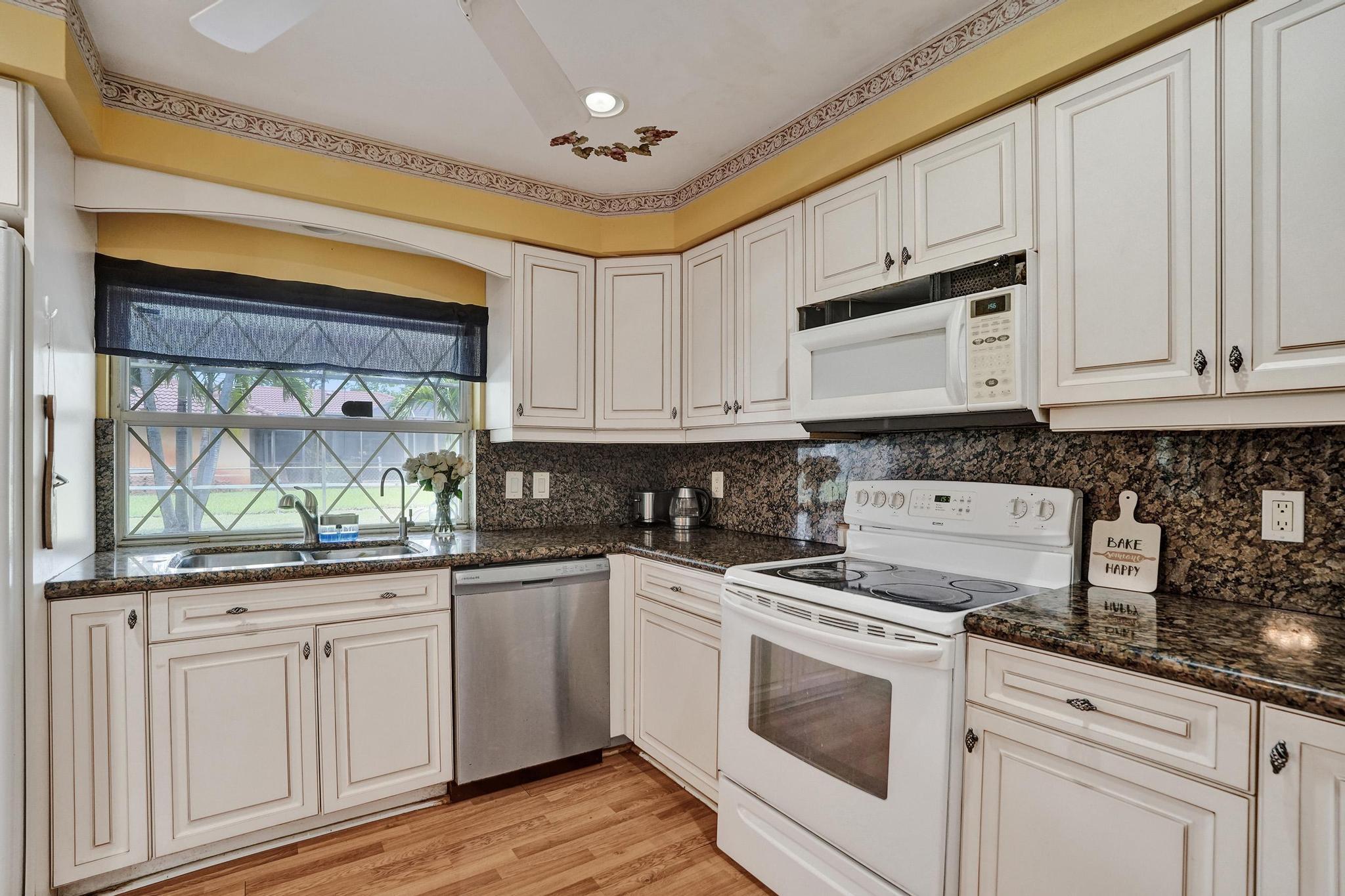 Coral Springs Country Club - Residential