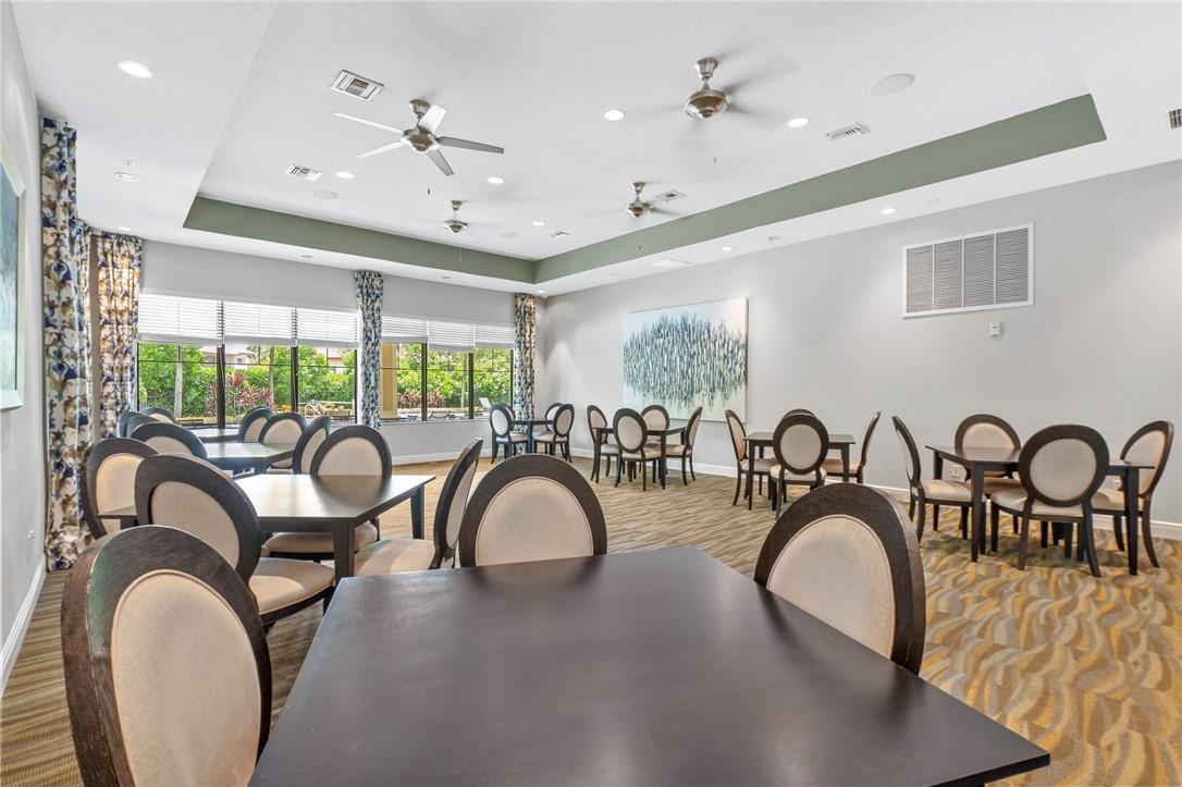 Coral Lago 182-31 B - Residential