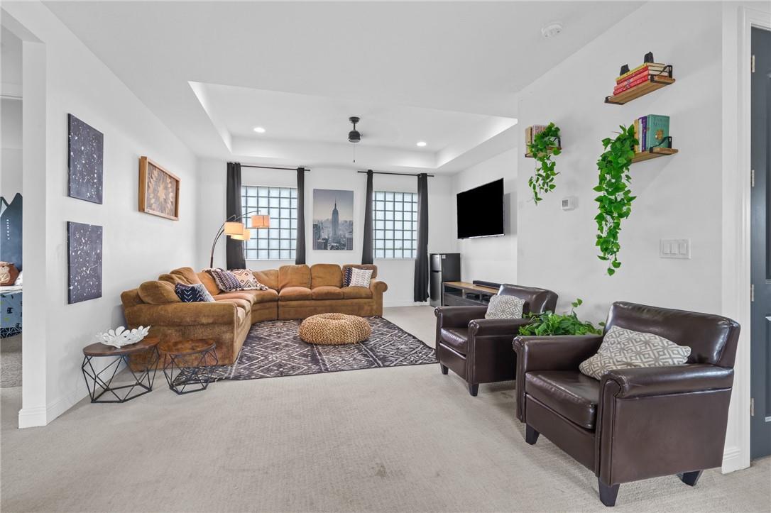 Coral Lago 182-31 B - Residential