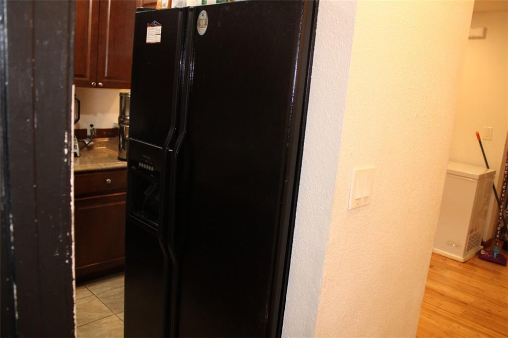 OVERTOWN VILLAS - Residential