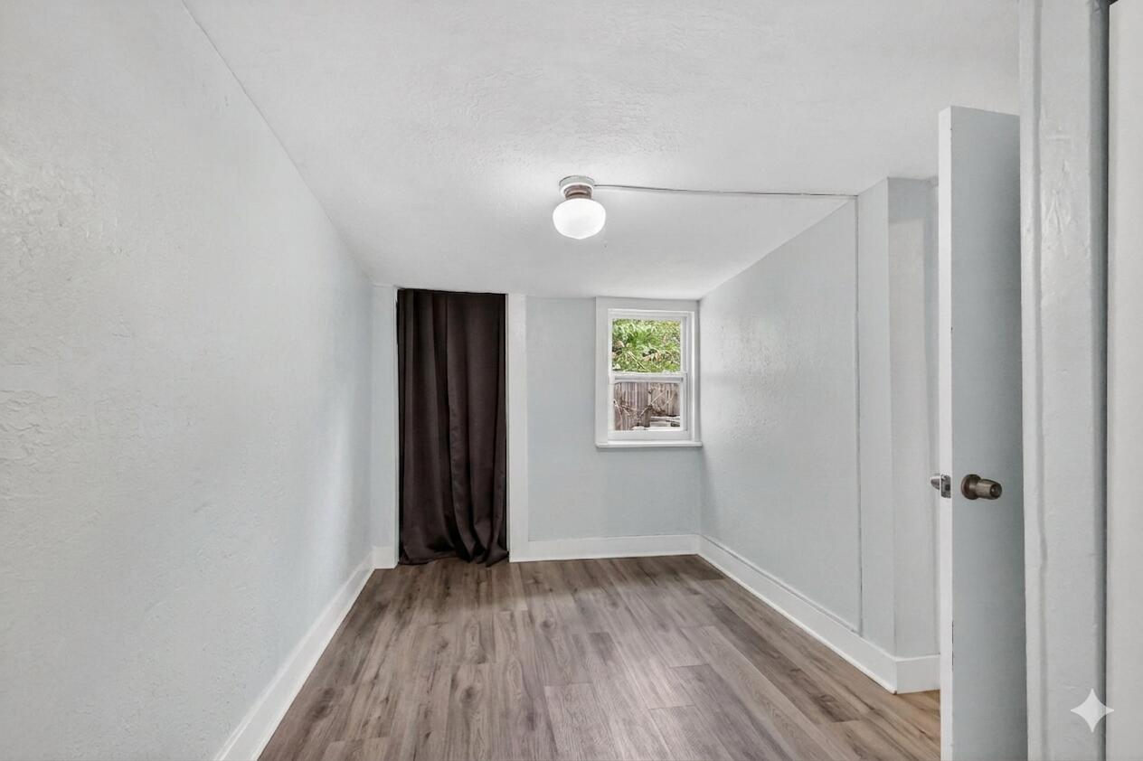 LAKEVIEW HEIGHTS ADD 1 - Residential