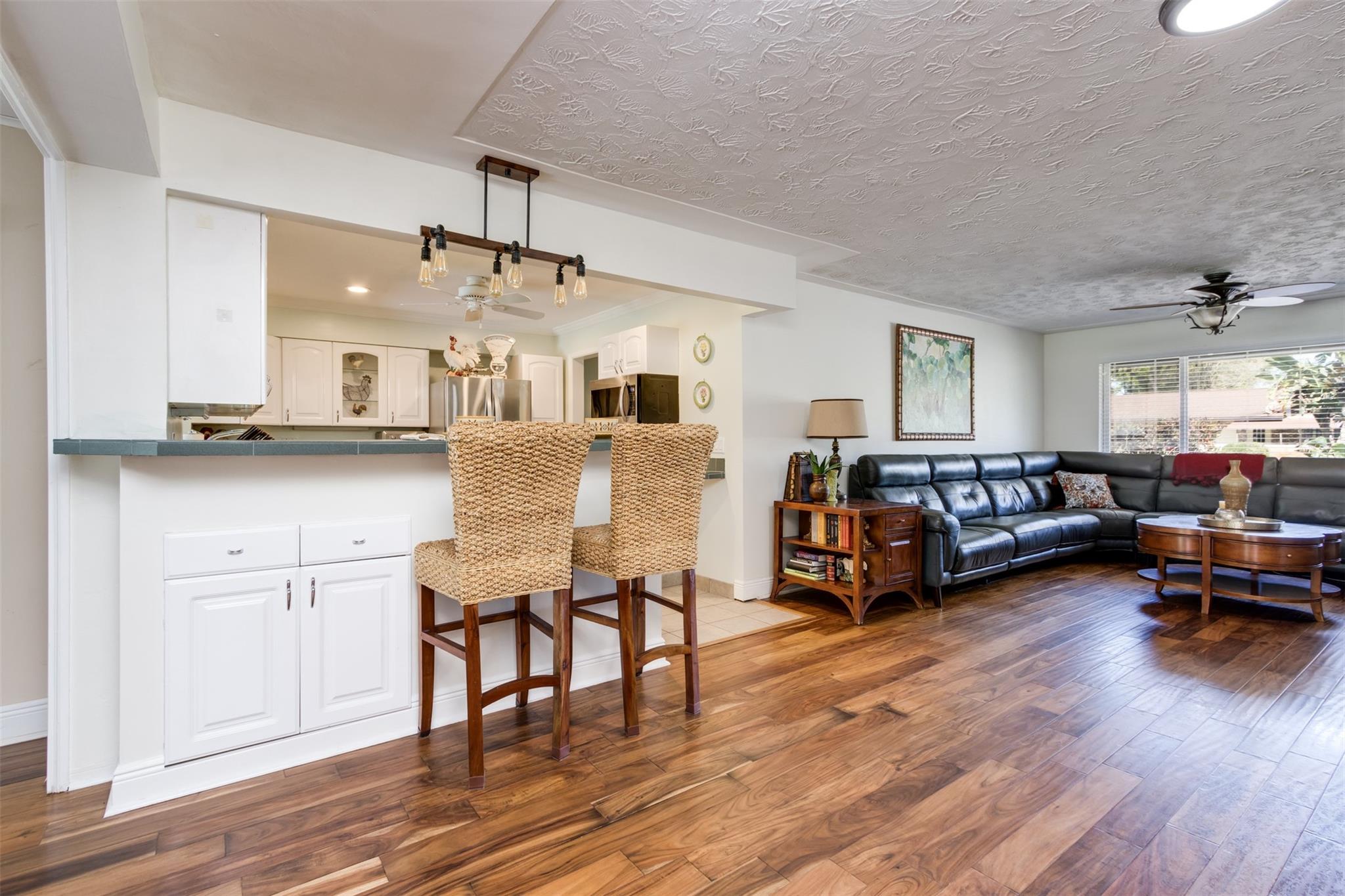 Country Club Estates - Residential