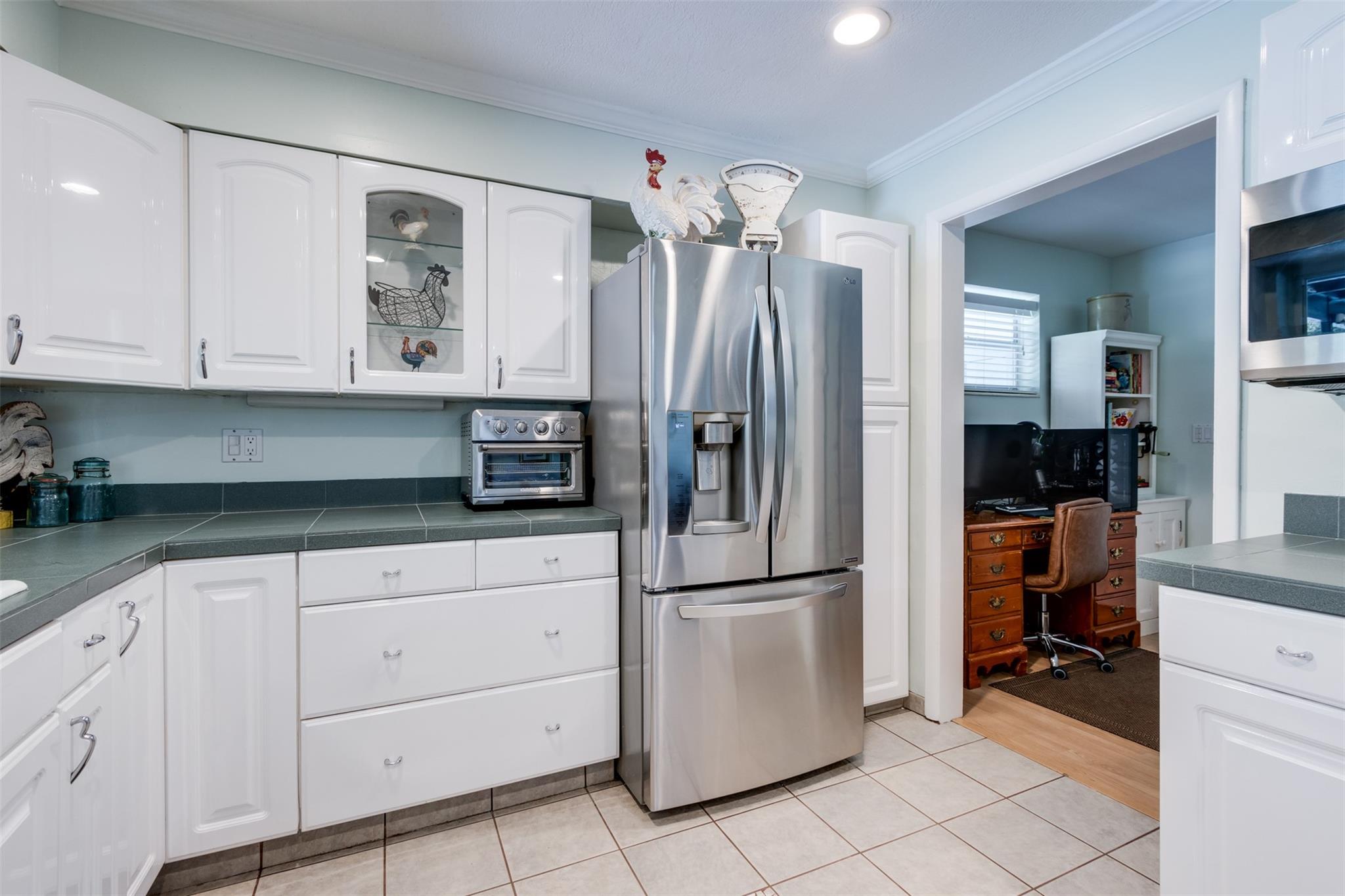 Country Club Estates - Residential
