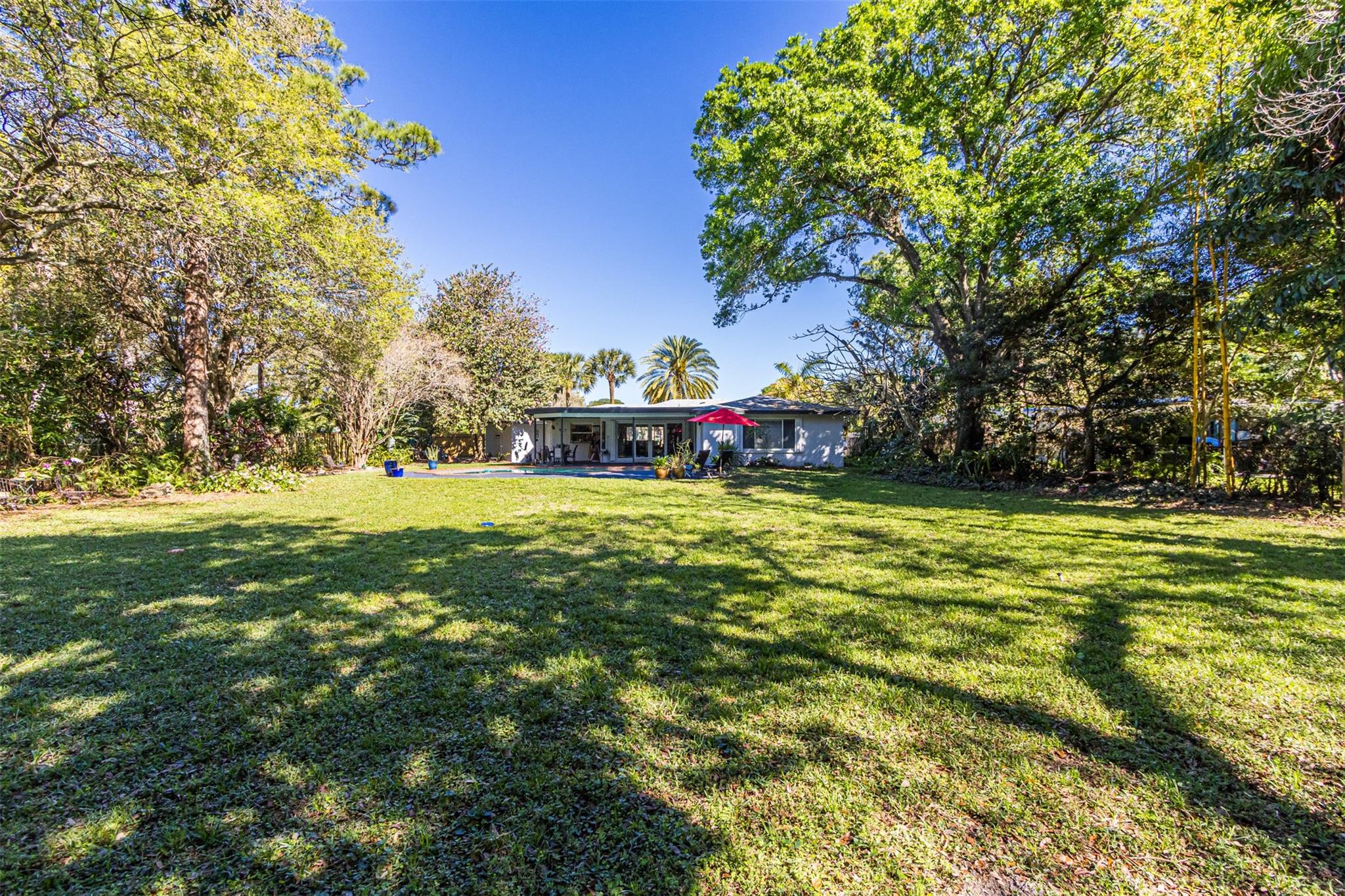 Country Club Estates - Residential