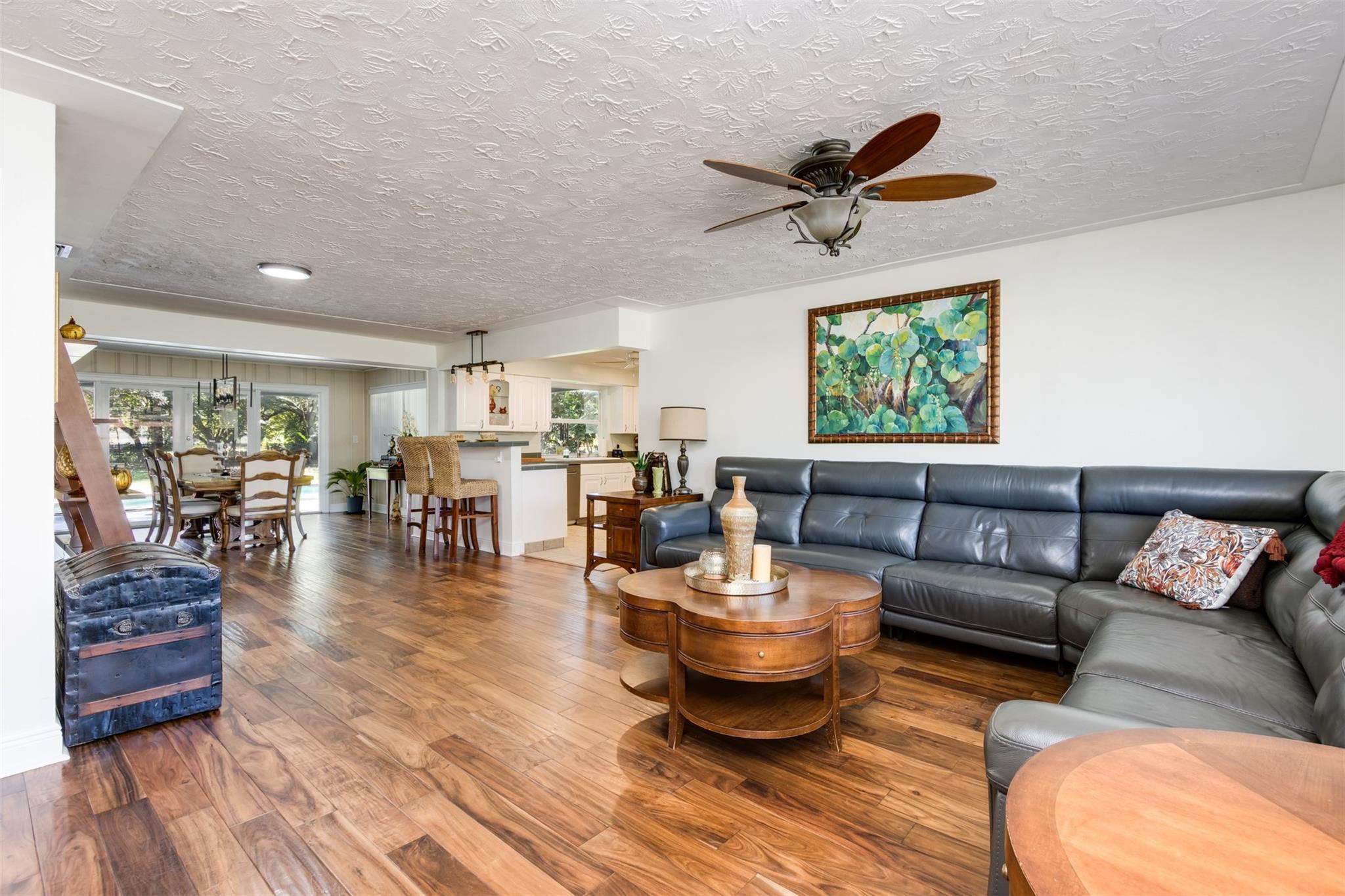 Country Club Estates - Residential