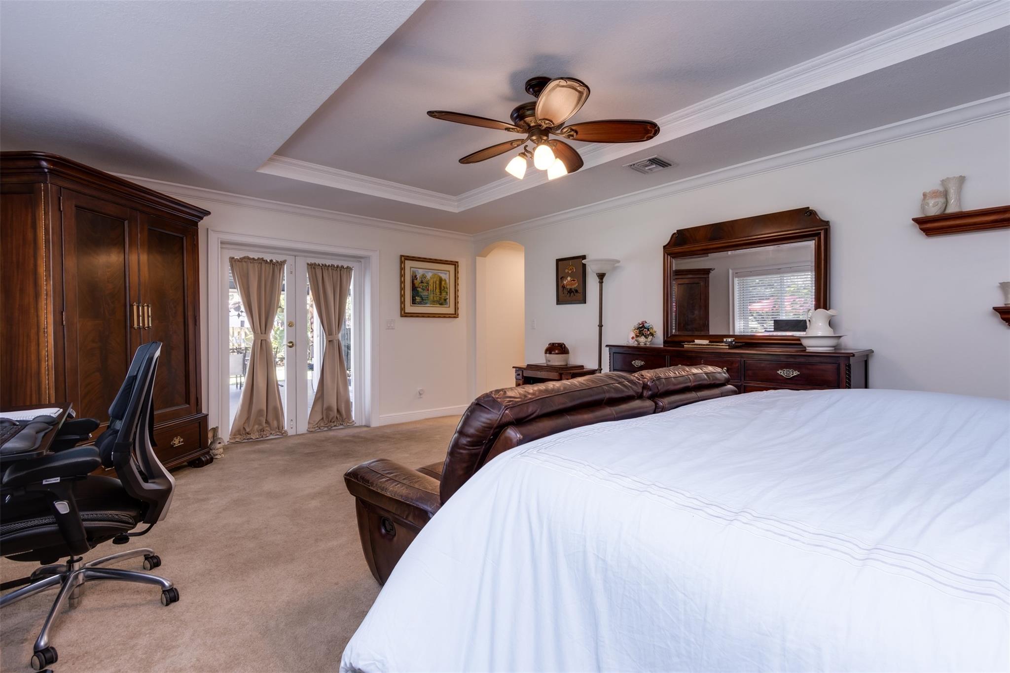 Country Club Estates - Residential