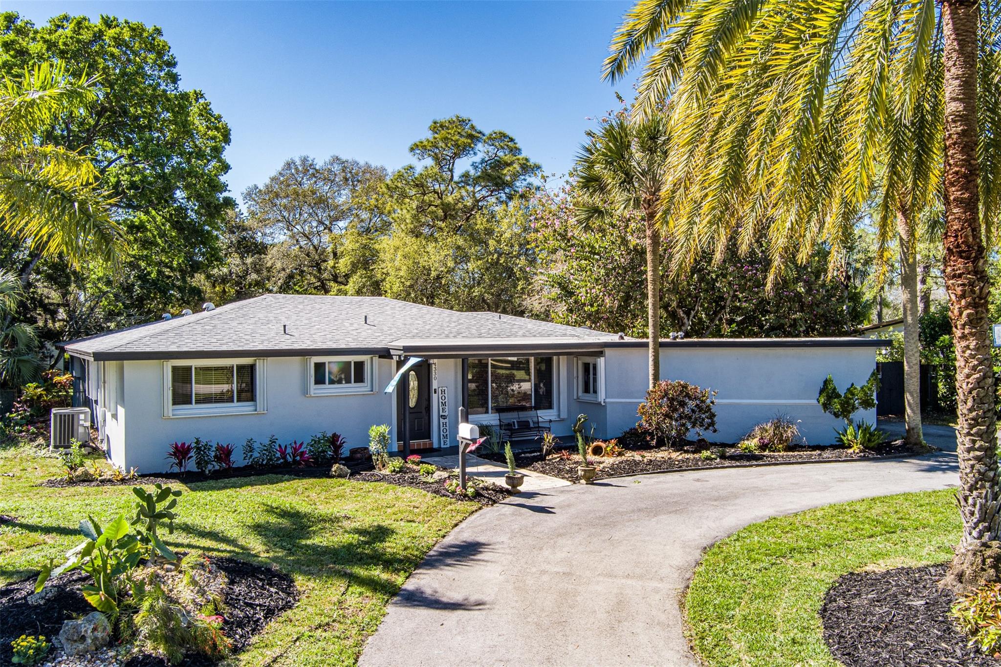 Country Club Estates - Residential