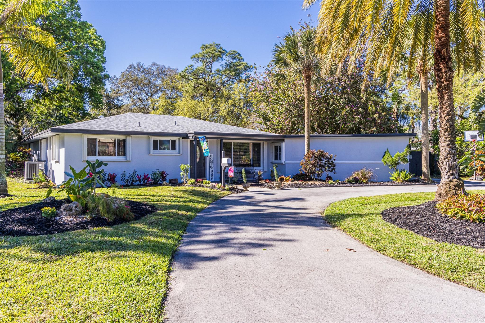 Country Club Estates - Residential