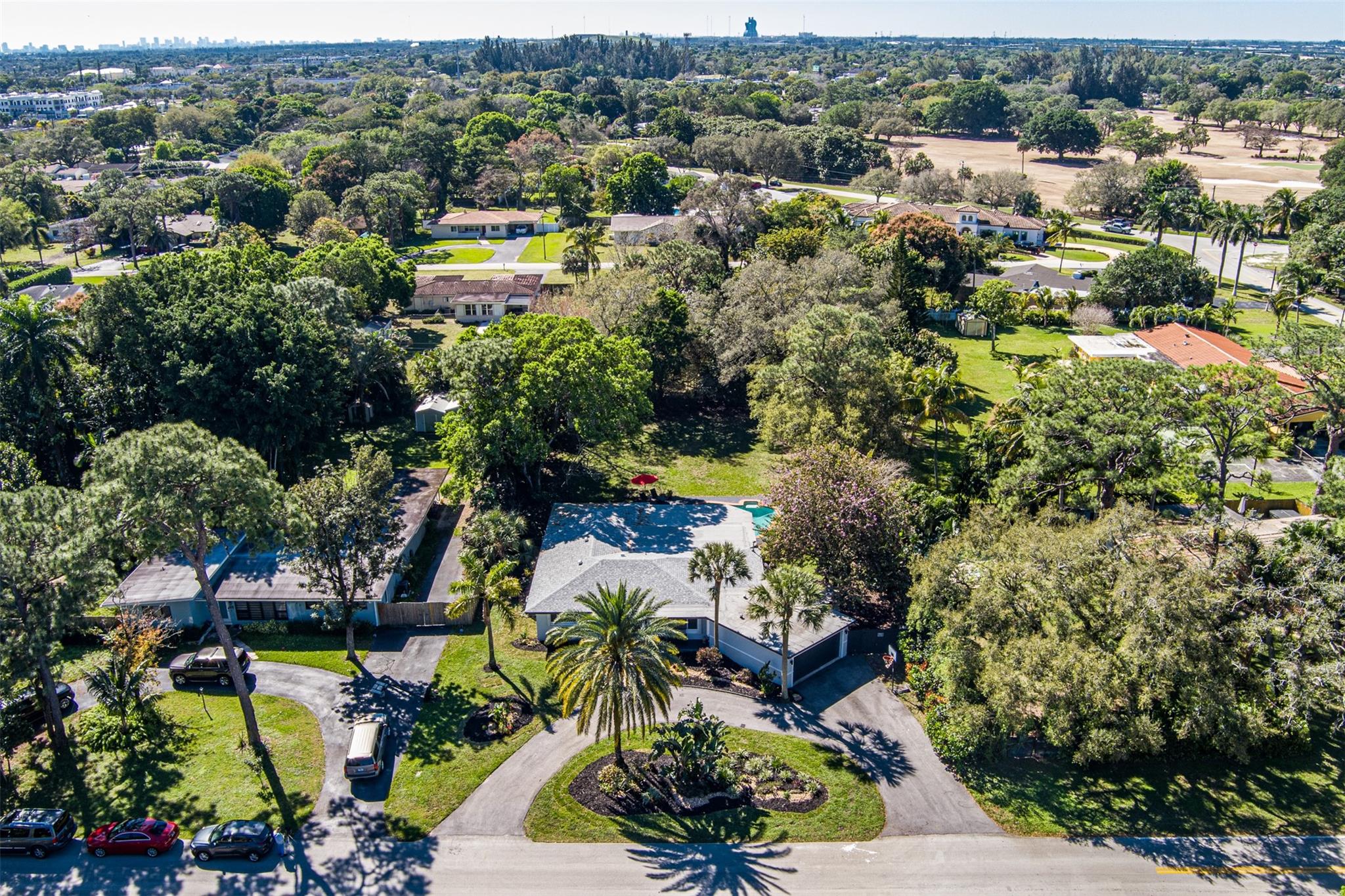 Country Club Estates - Residential