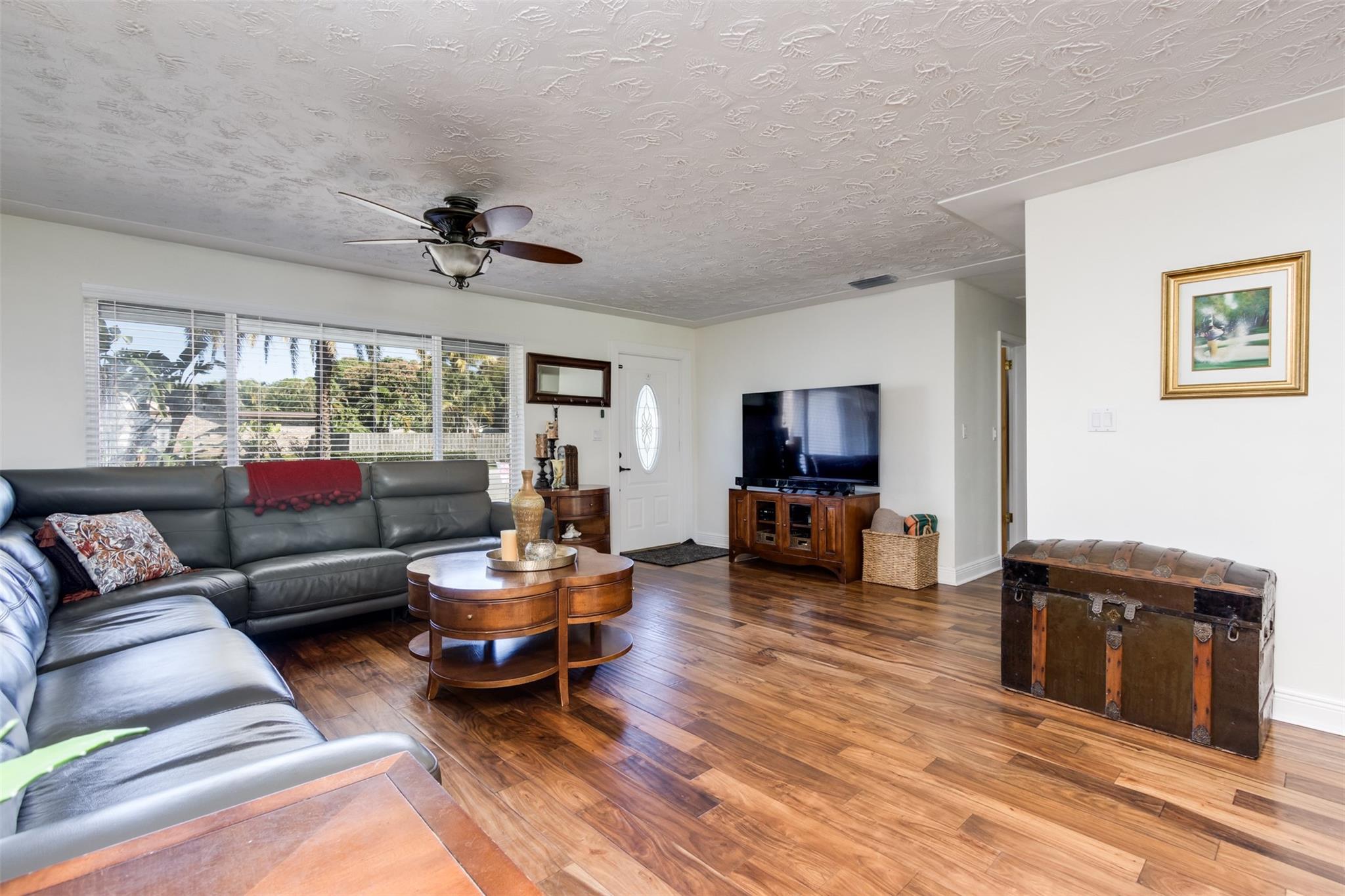Country Club Estates - Residential