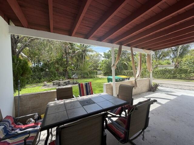 ROYAL PALM VISTA - Residential