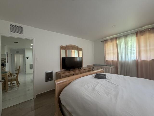 ROYAL PALM VISTA - Residential