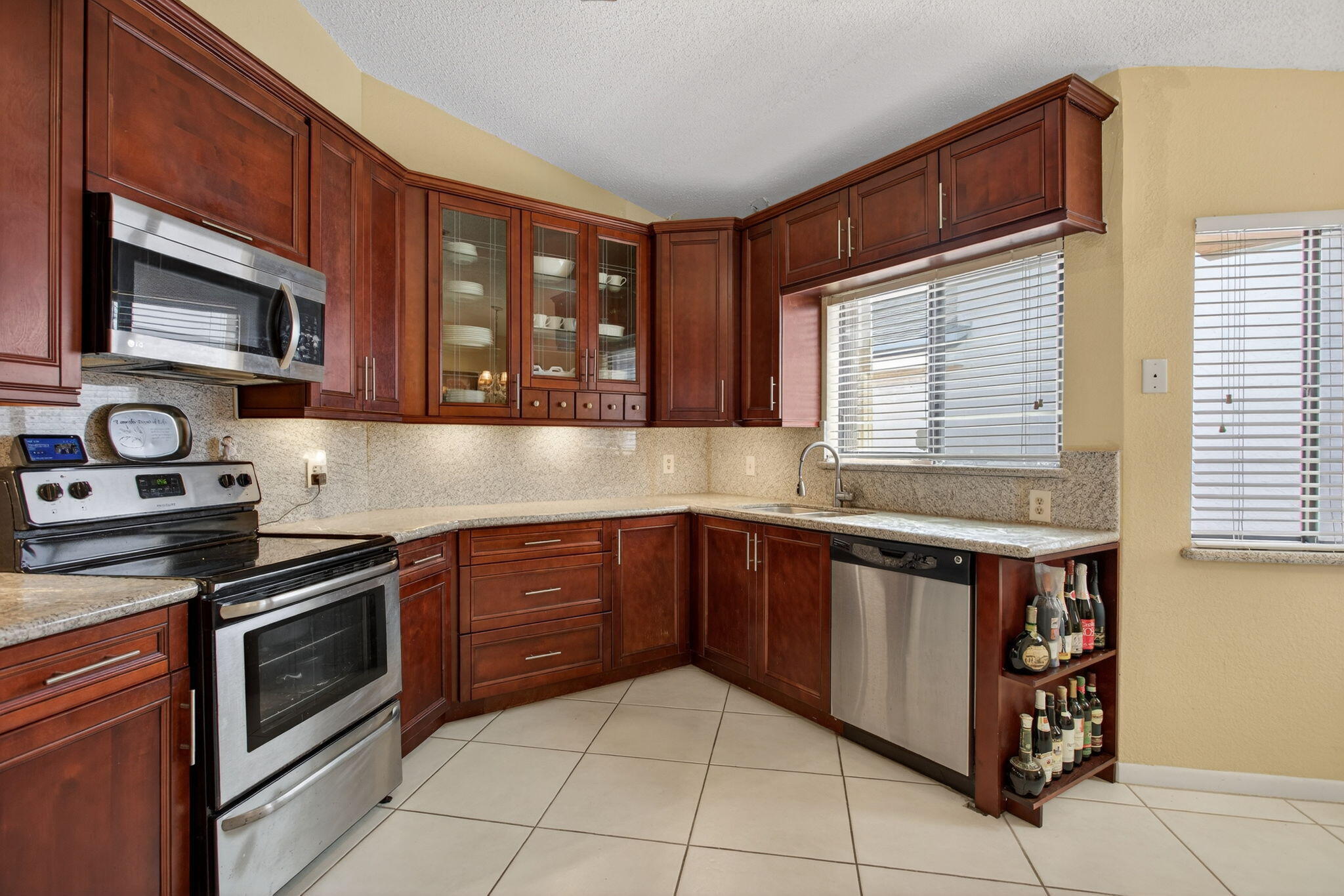 LAKEVIEW HOMES AT CENTURA PARC - Residential