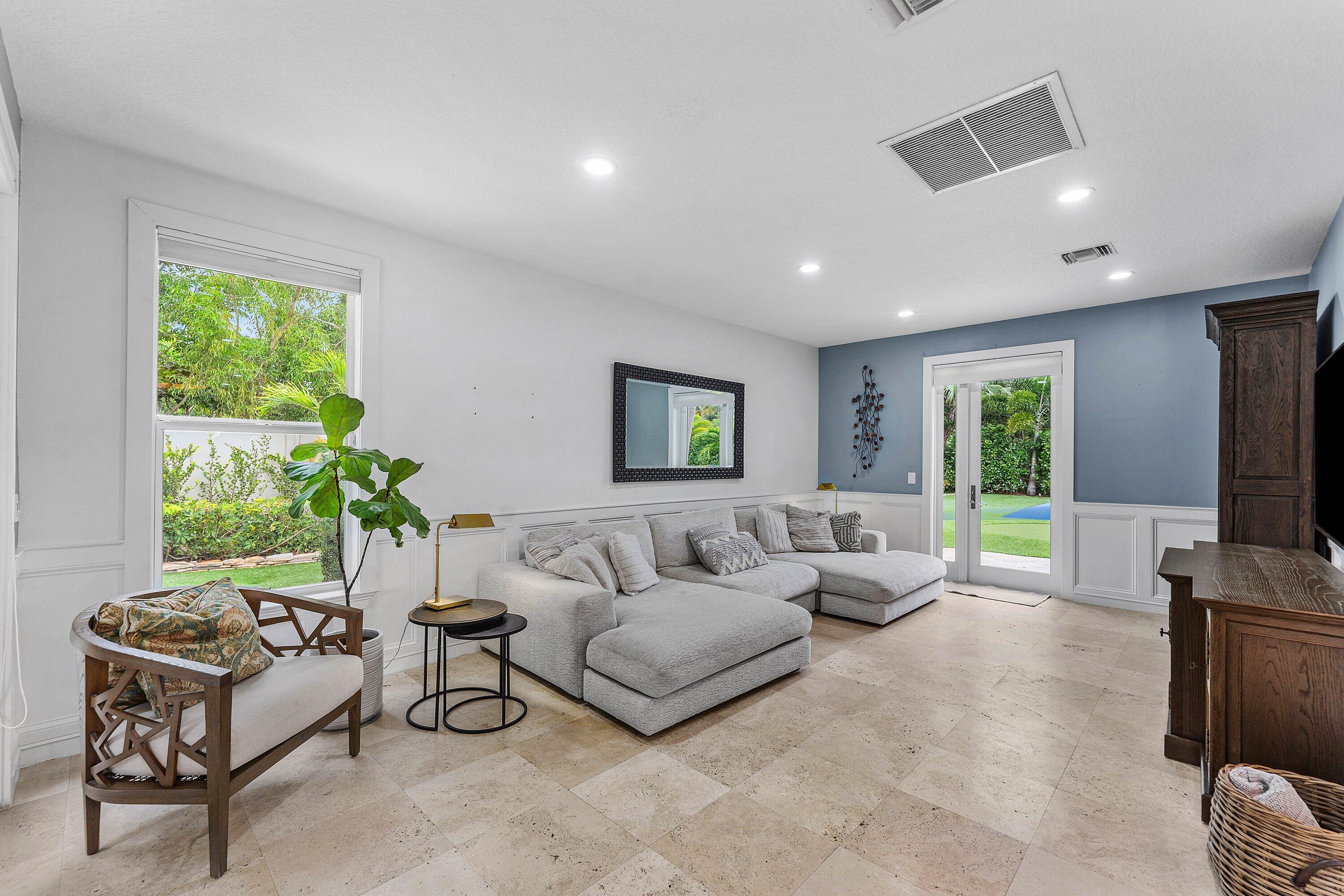 HILLSBORO PARK - Residential