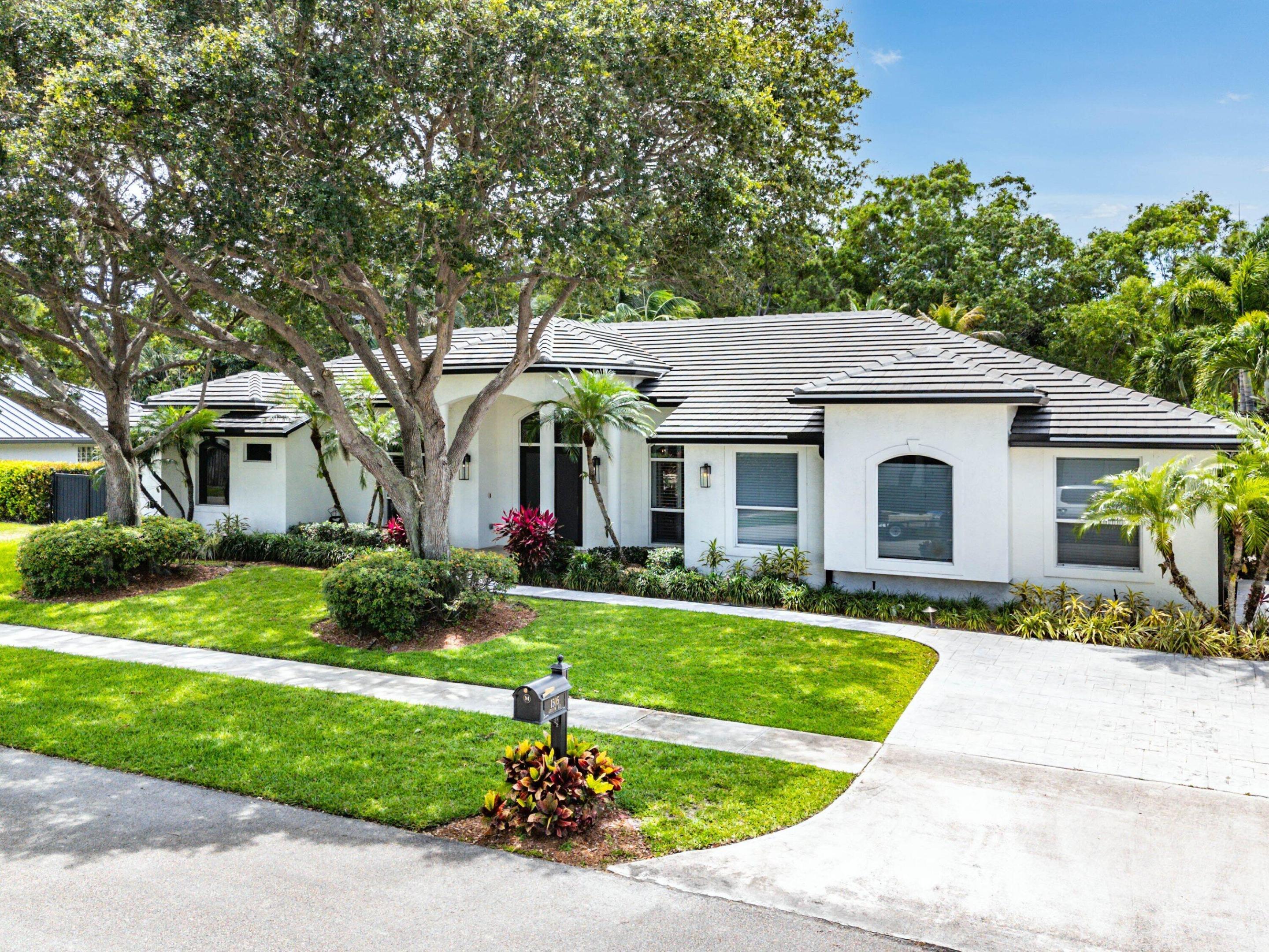 HILLSBORO PARK - Residential