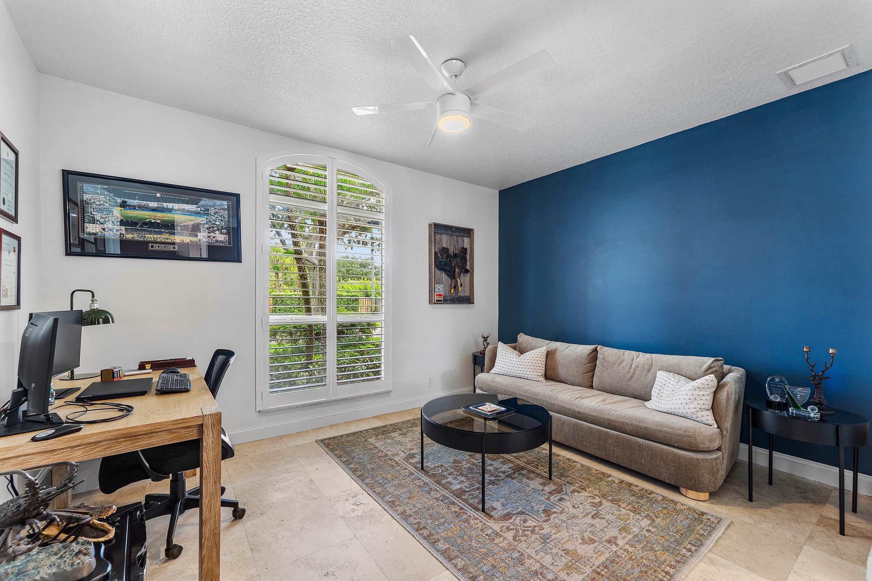 HILLSBORO PARK - Residential