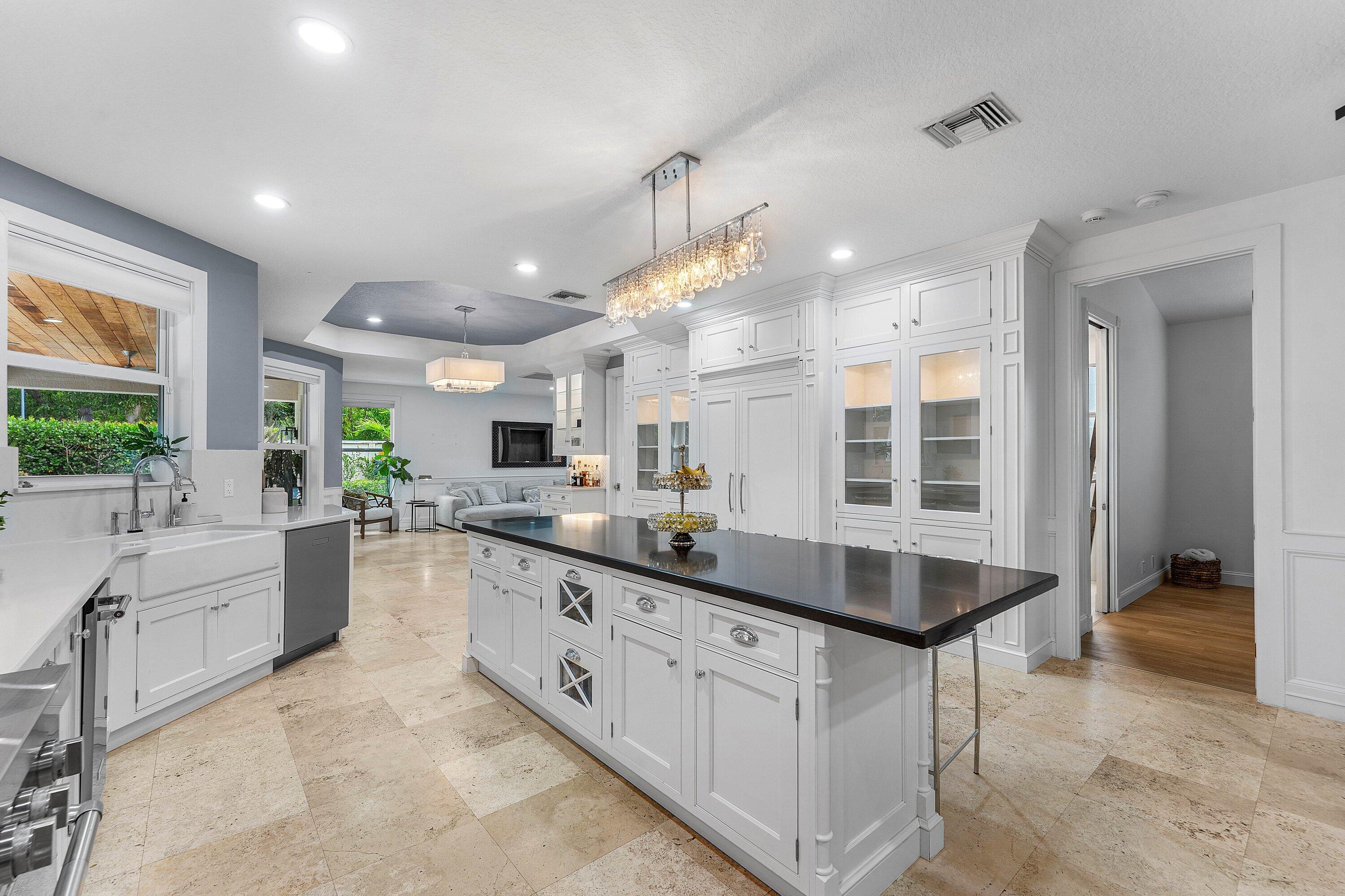 HILLSBORO PARK - Residential