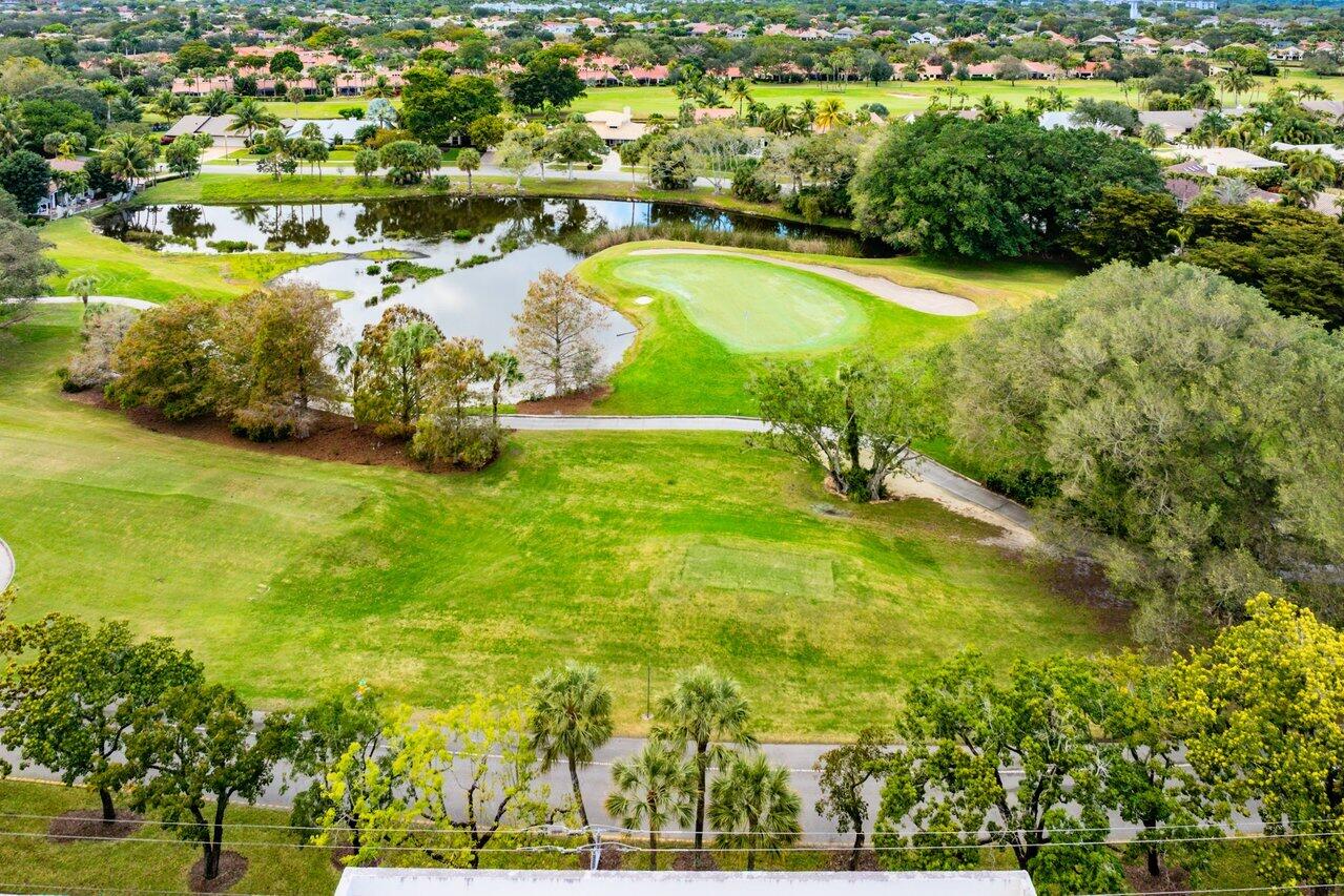 DEER CREEK COUNTRY CLUB - Residential Lease