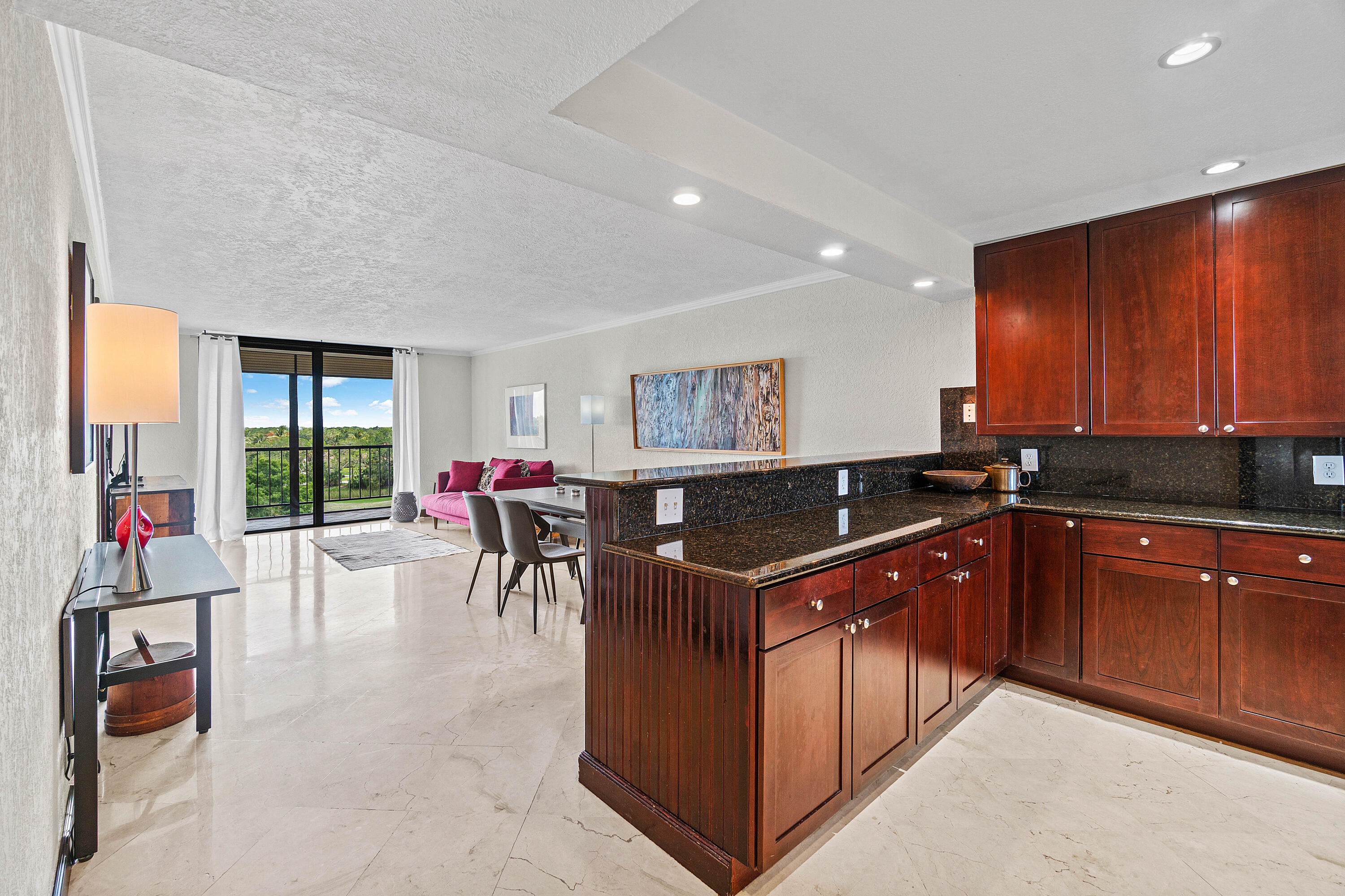 DEER CREEK COUNTRY CLUB - Residential Lease