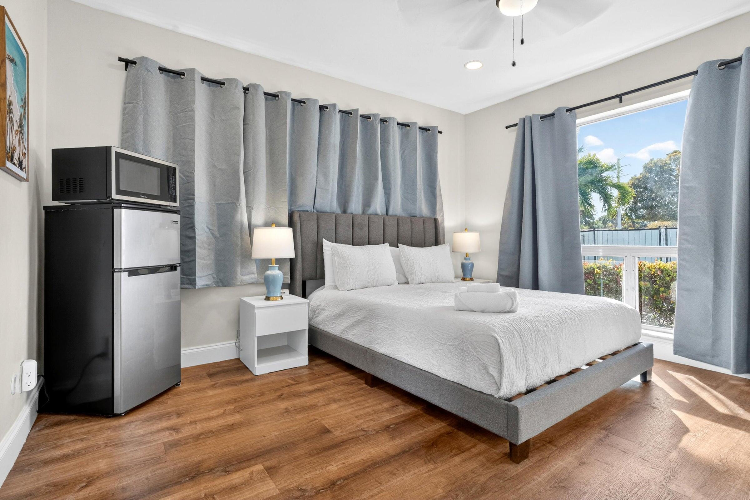 CORAL RIDGE ISLES - Residential Income