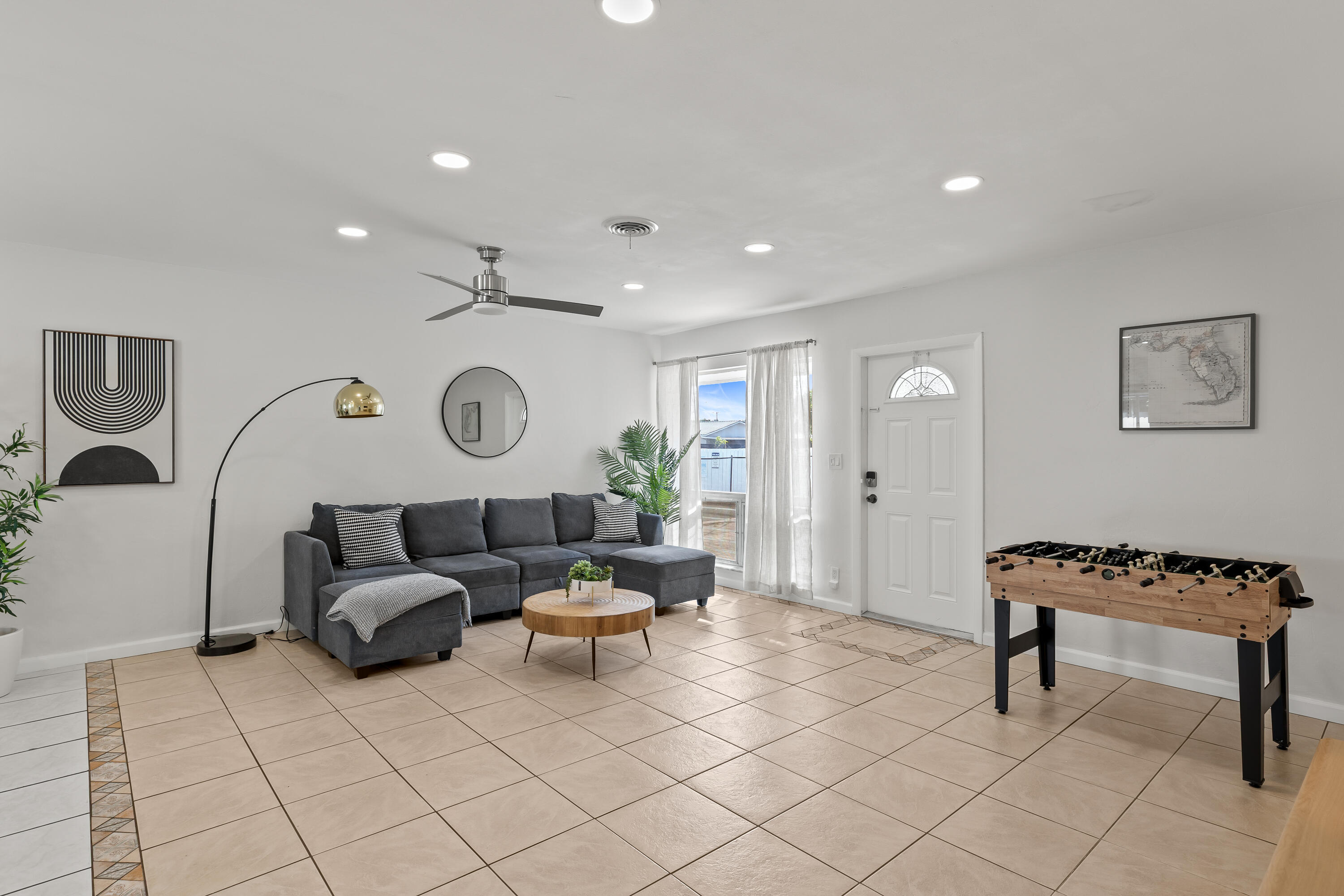 CORAL RIDGE ISLES - Residential Income