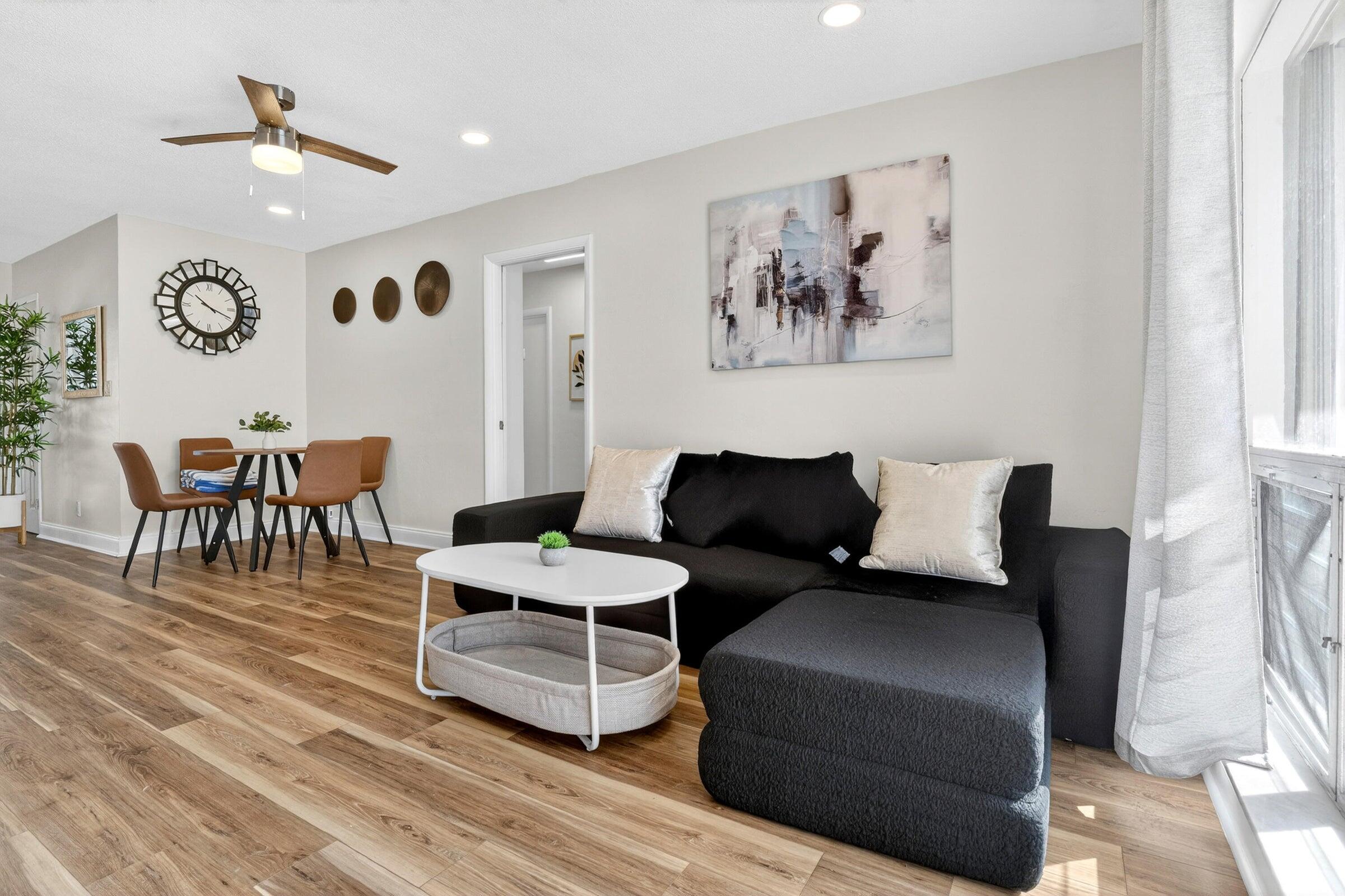 CORAL RIDGE ISLES - Residential Income