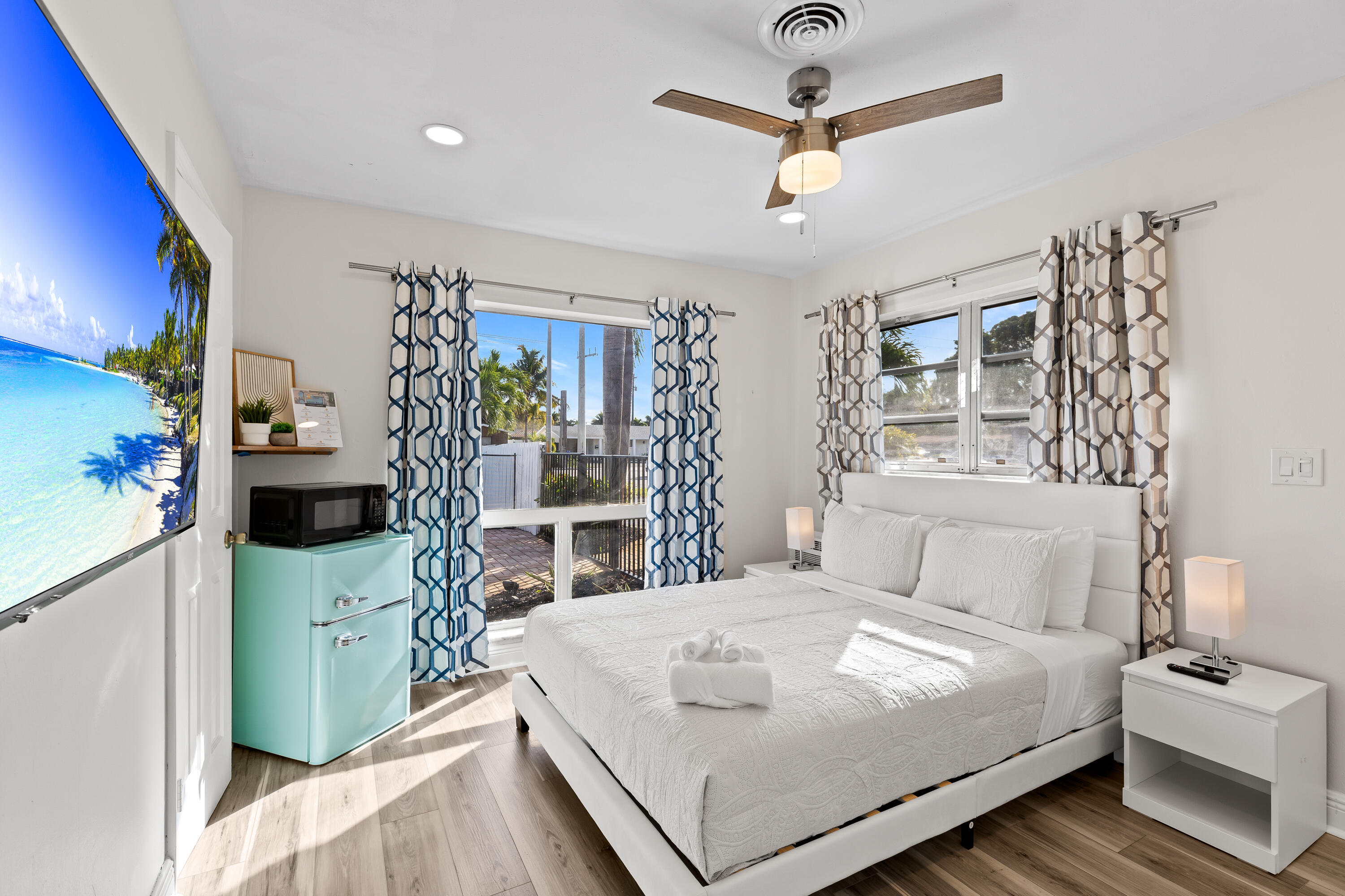 CORAL RIDGE ISLES - Residential Income