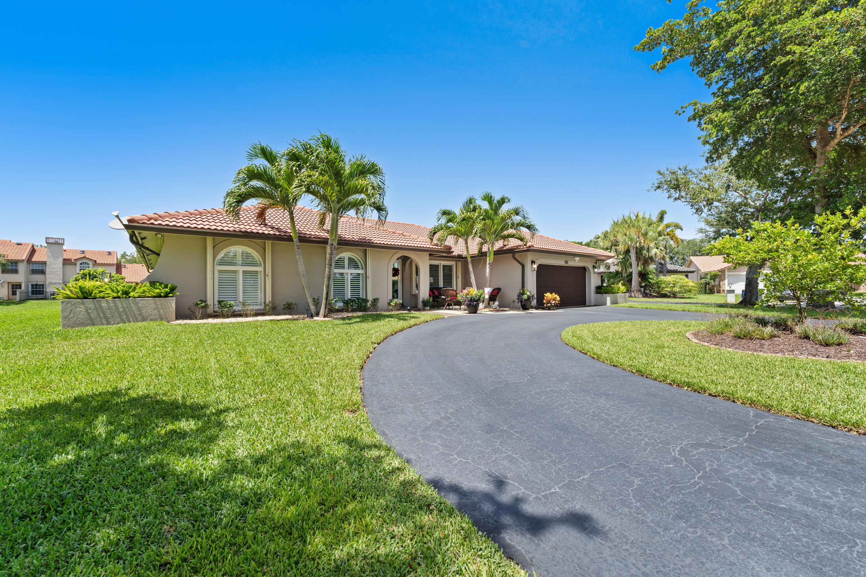 CYPRESS GLEN - Residential