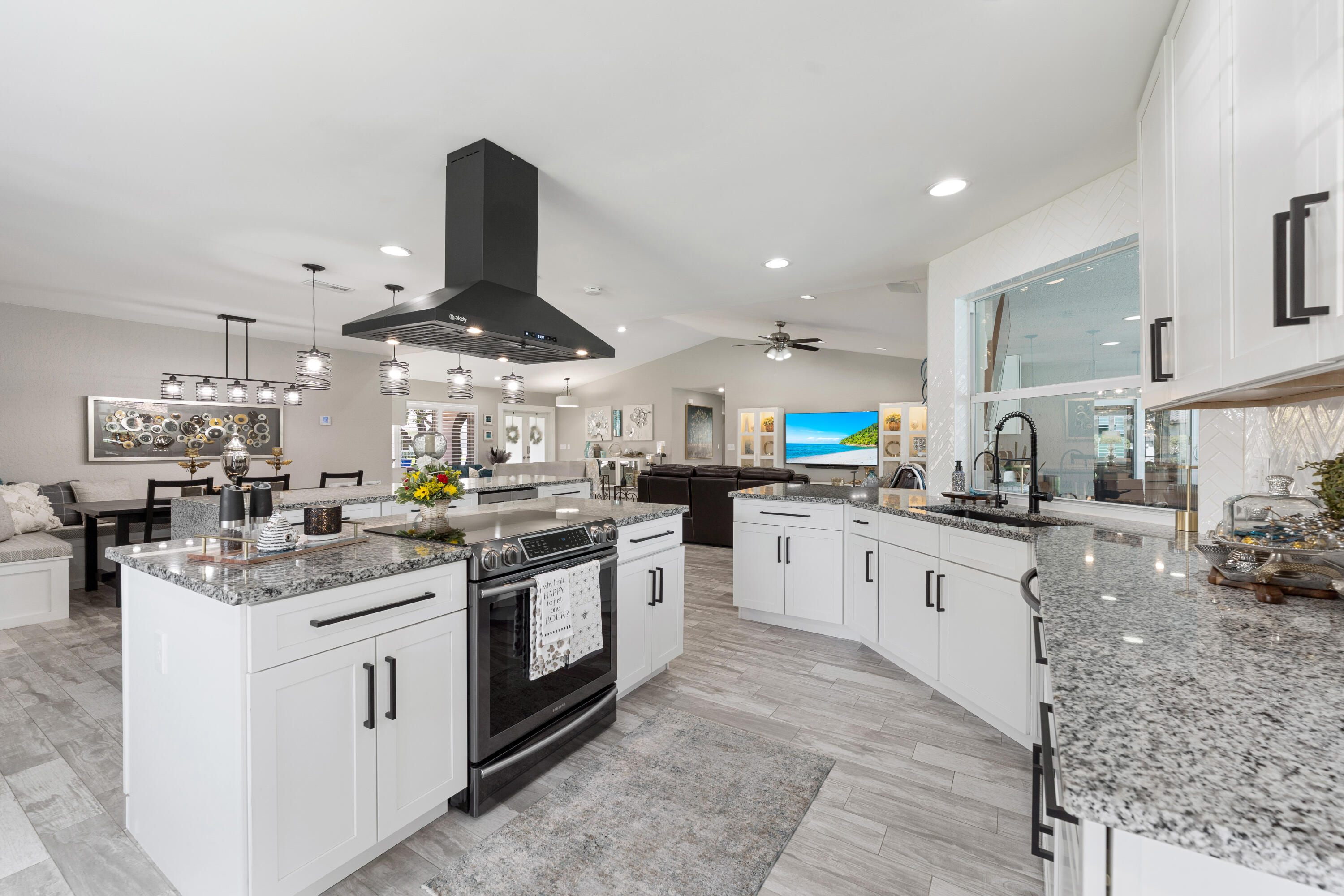 CYPRESS GLEN - Residential