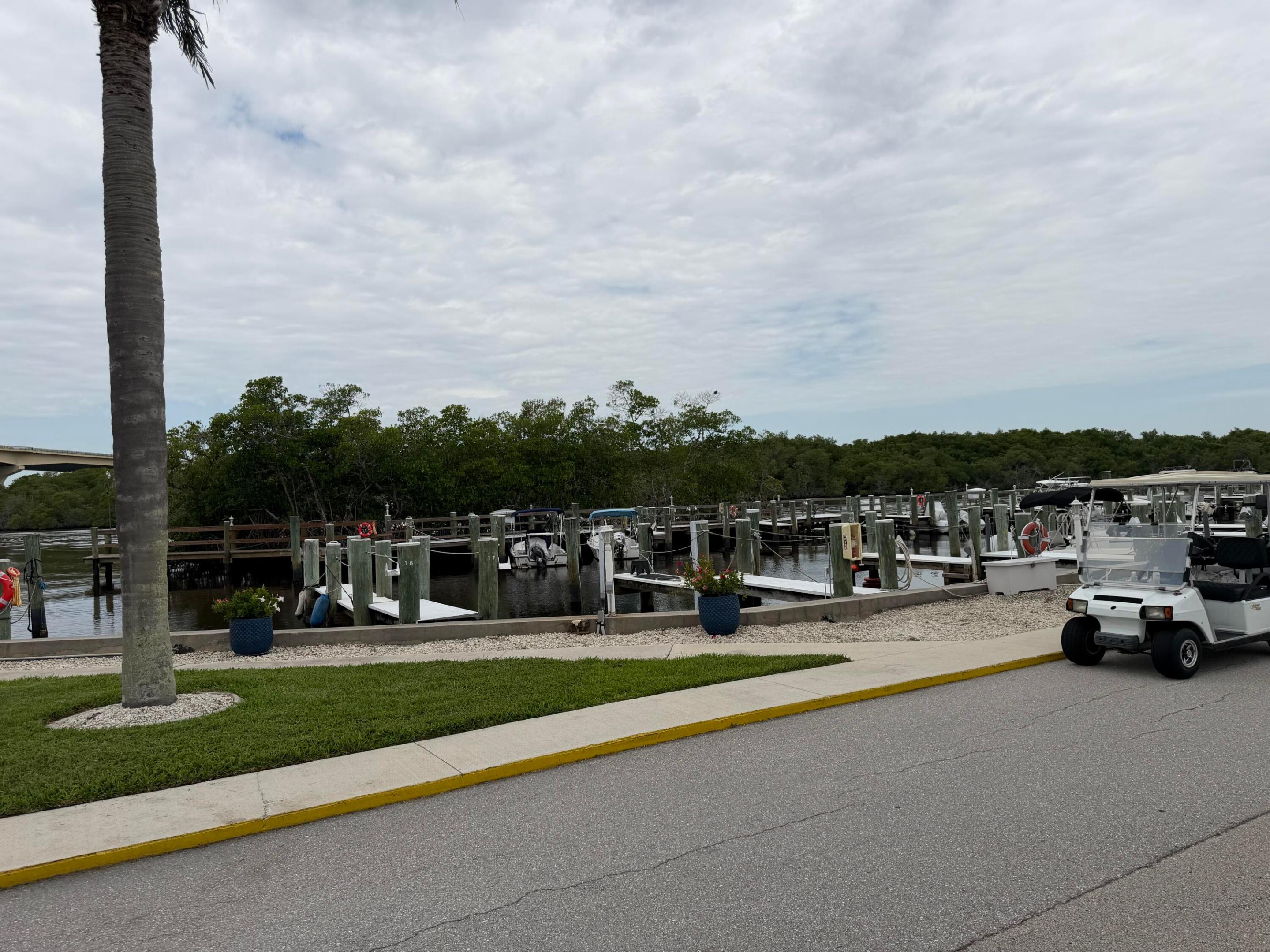 RIVERLAND MOBILE HOME PARK UNREC CO-OP - Residential