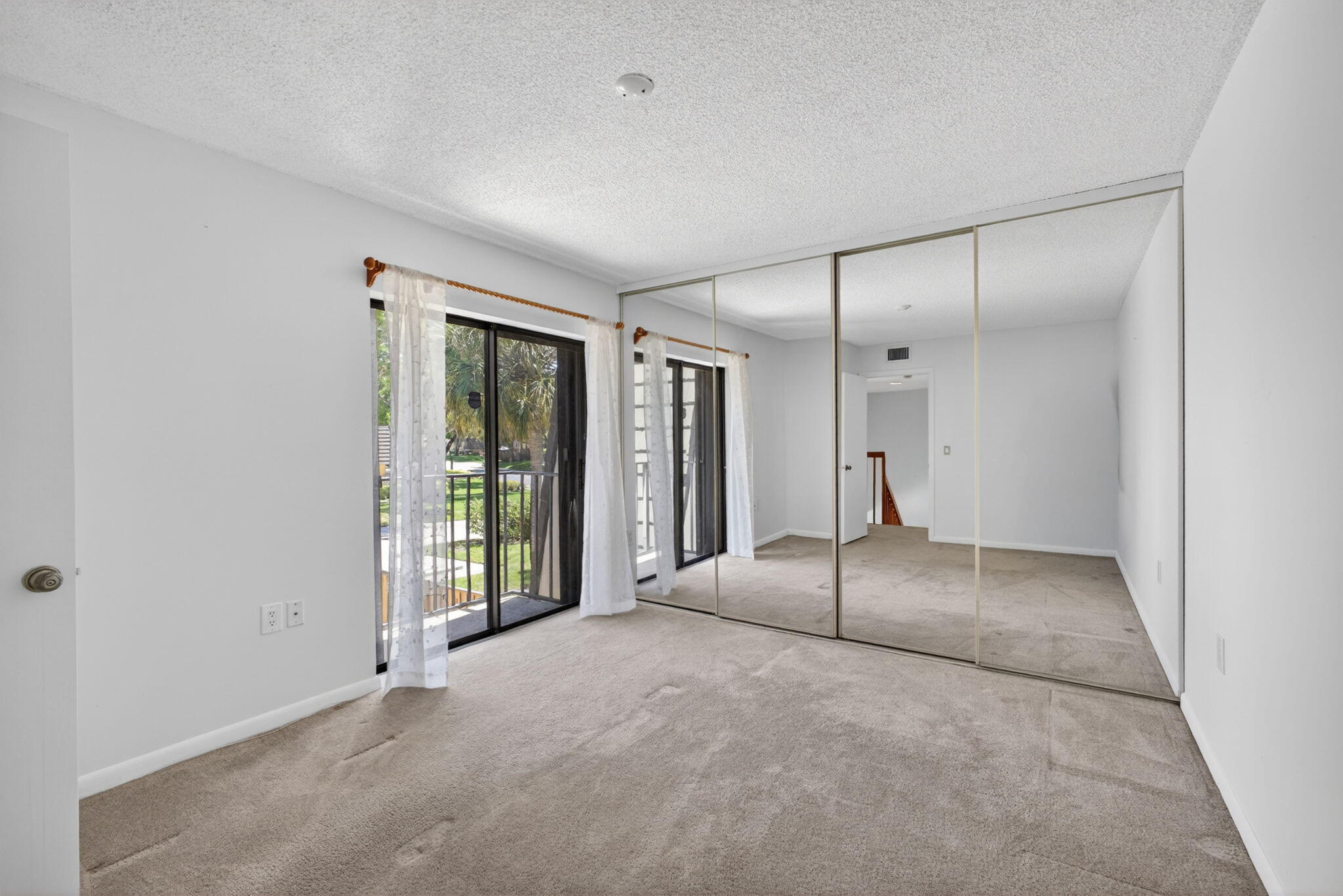 VILLAGE OF SANDALWOOD LAKES 3 - Residential