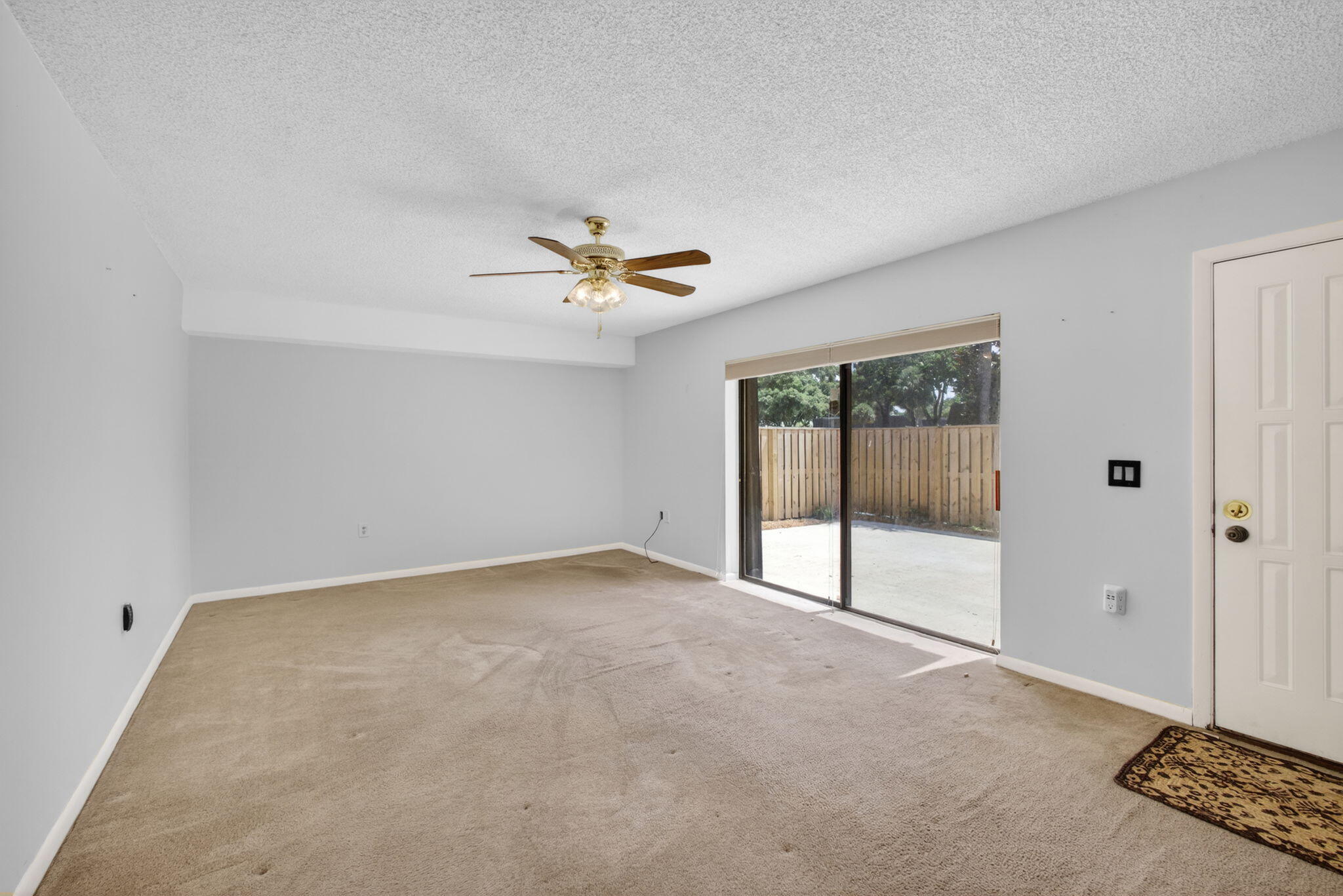 VILLAGE OF SANDALWOOD LAKES 3 - Residential