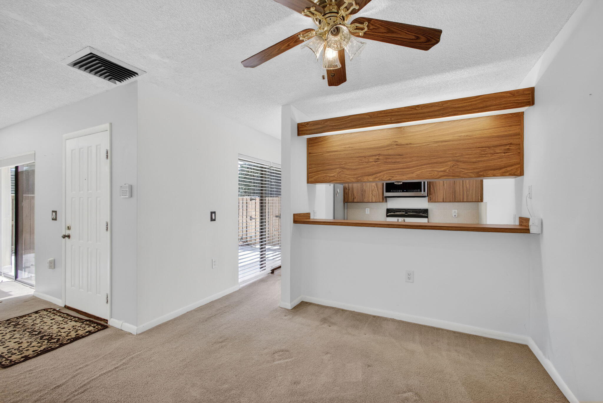 VILLAGE OF SANDALWOOD LAKES 3 - Residential