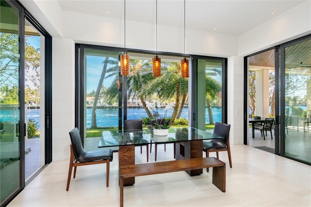 BAY COLONY - Residential
