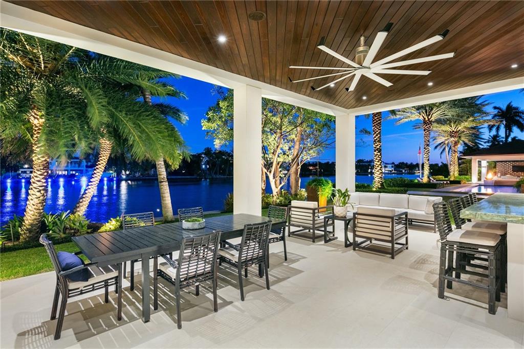 BAY COLONY - Residential