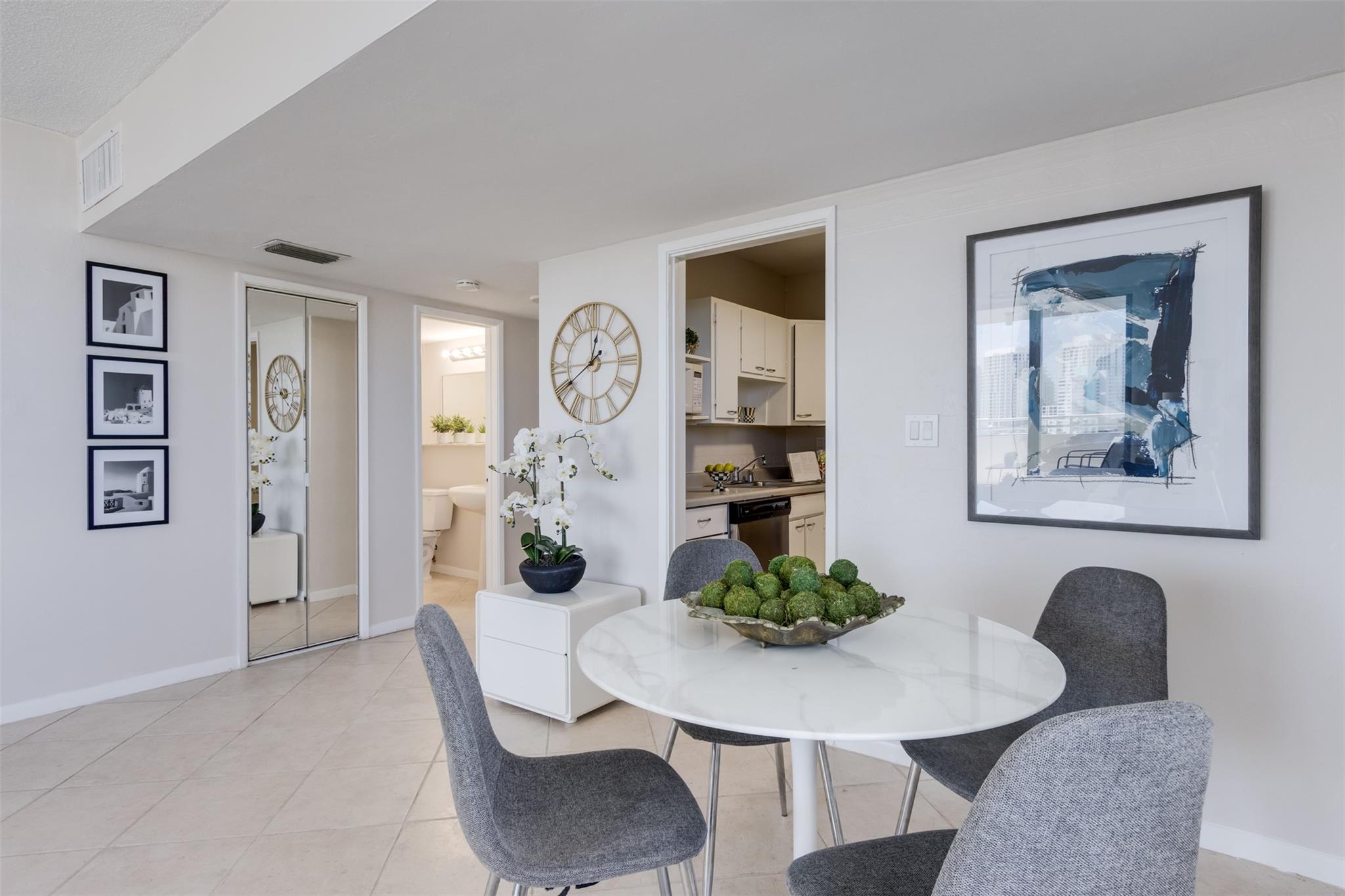 Sunrise Tower - Residential