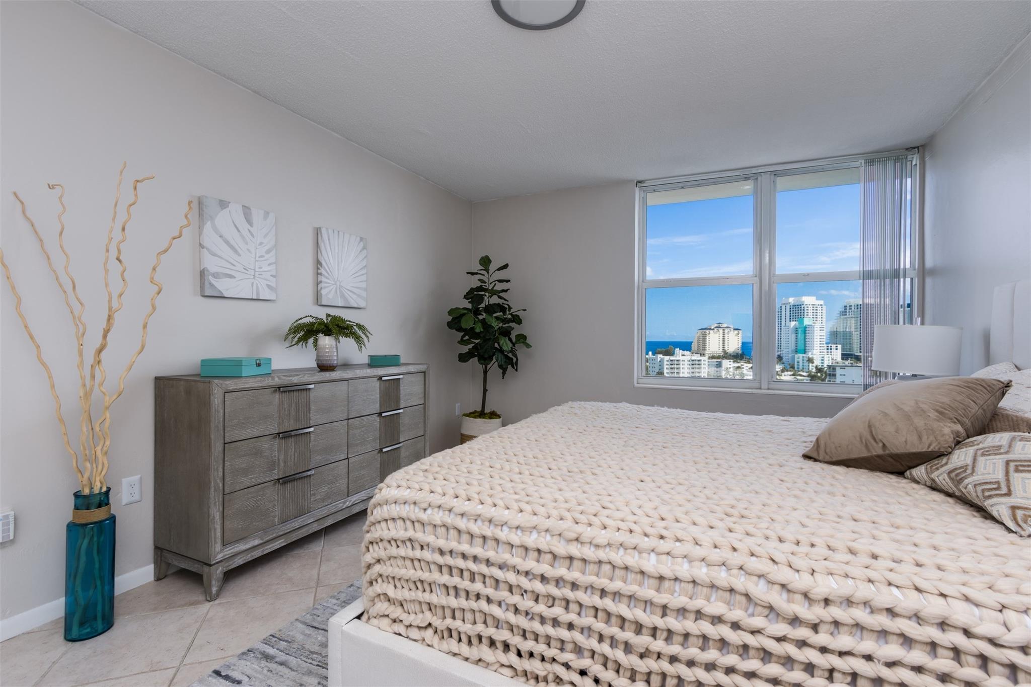 Sunrise Tower - Residential