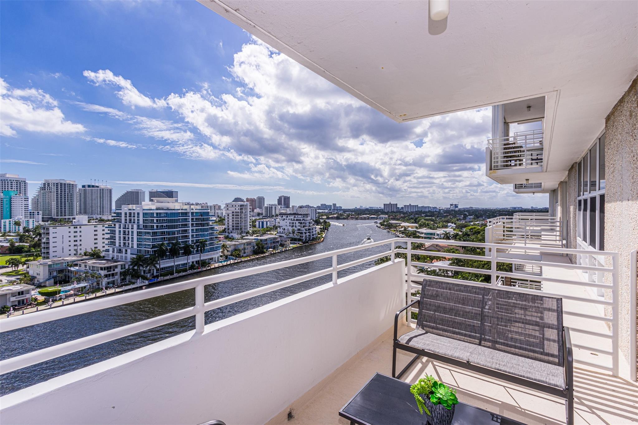 Sunrise Tower - Residential