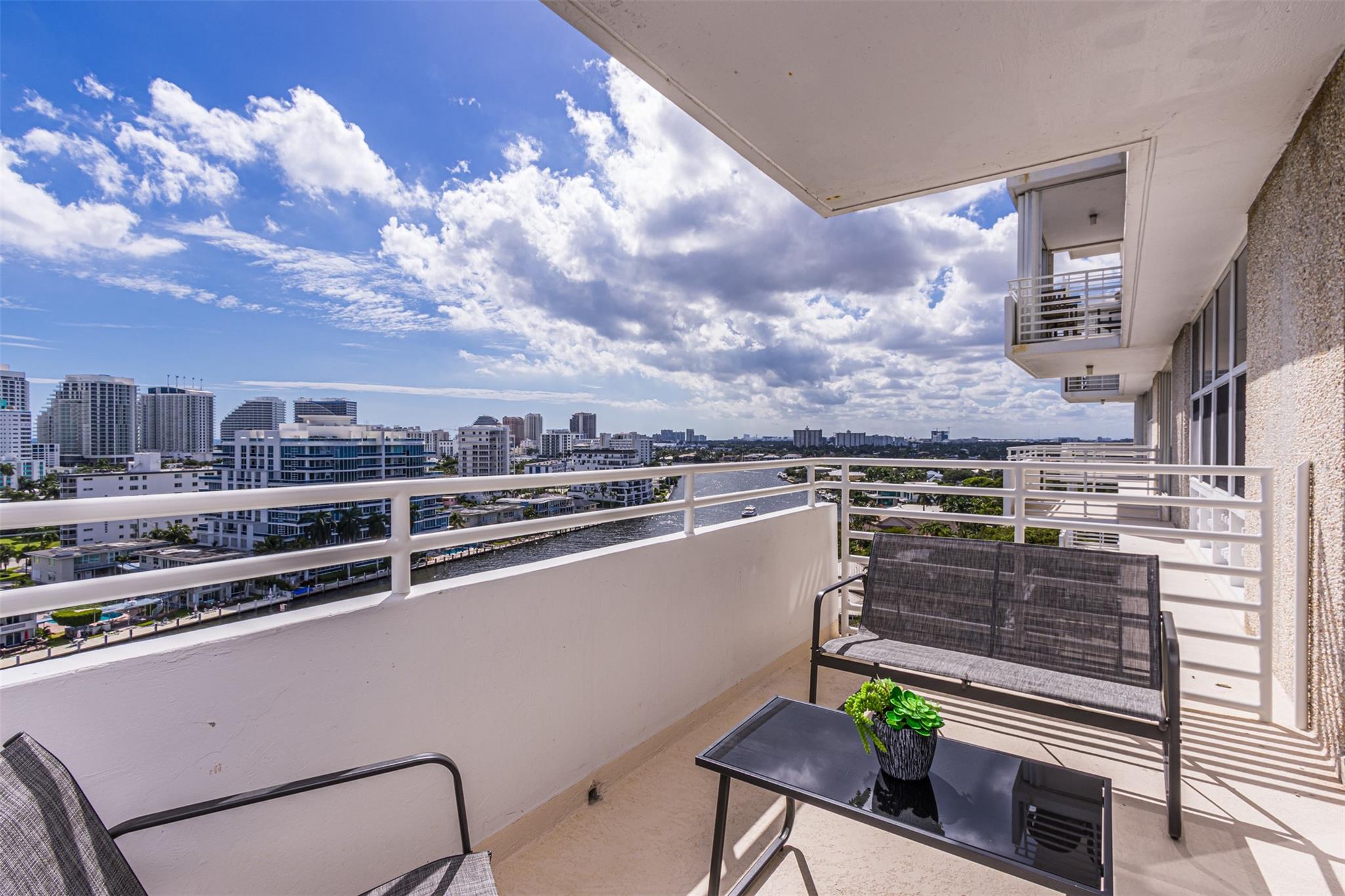Sunrise Tower - Residential
