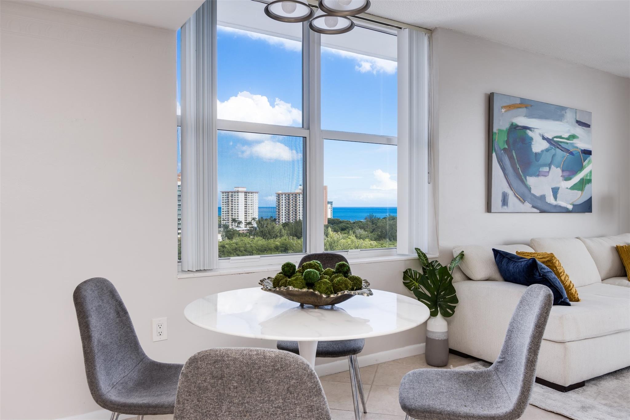 Sunrise Tower - Residential