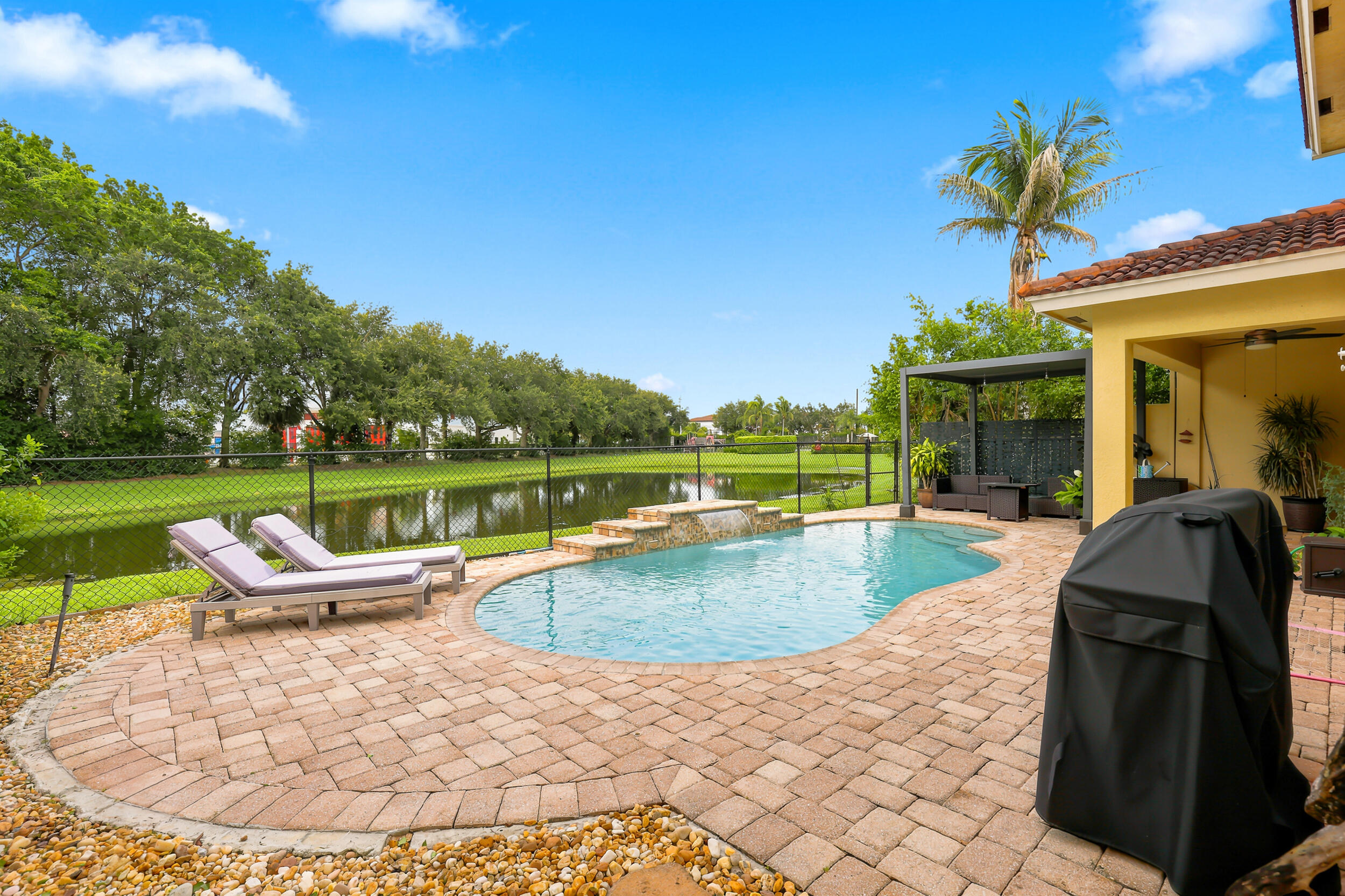 BENT CREEK - Residential