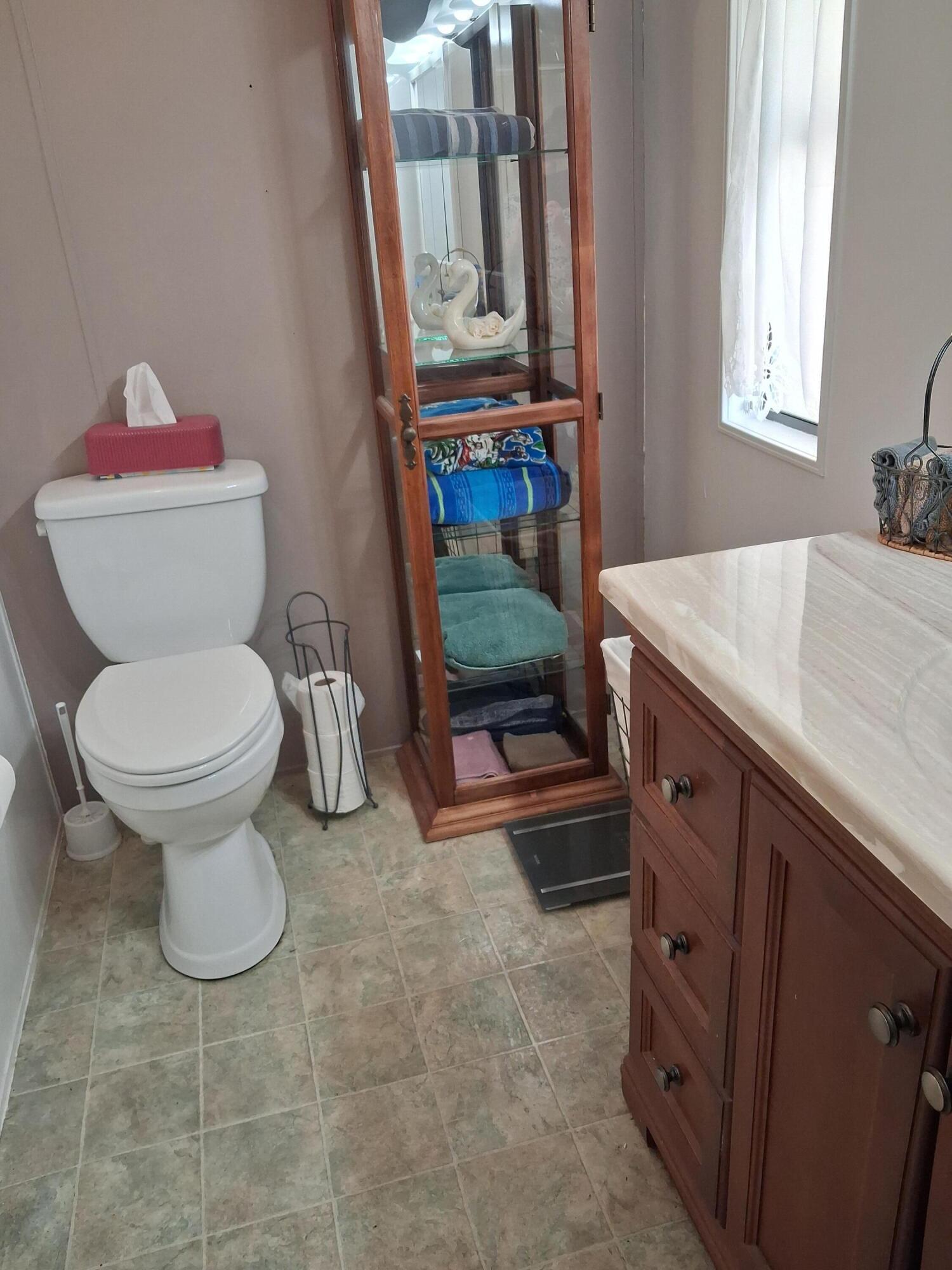SEMINOLE COVE CONDOMINIUM - Residential