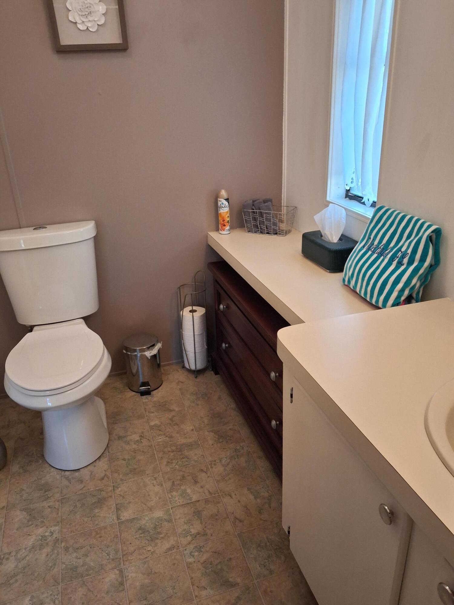 SEMINOLE COVE CONDOMINIUM - Residential