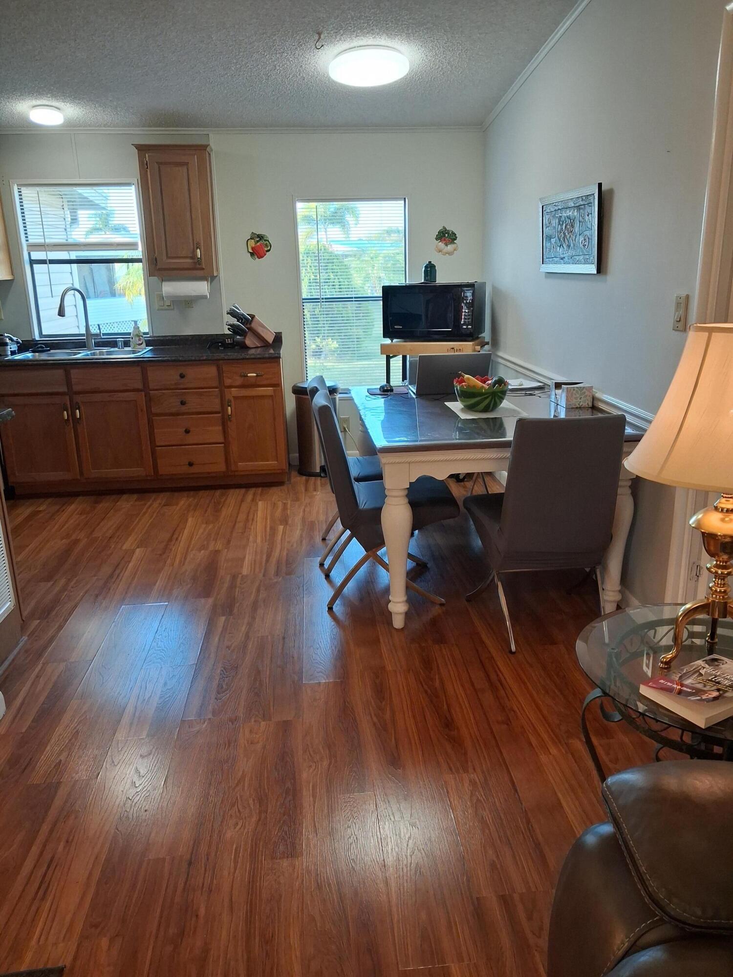 SEMINOLE COVE CONDOMINIUM - Residential