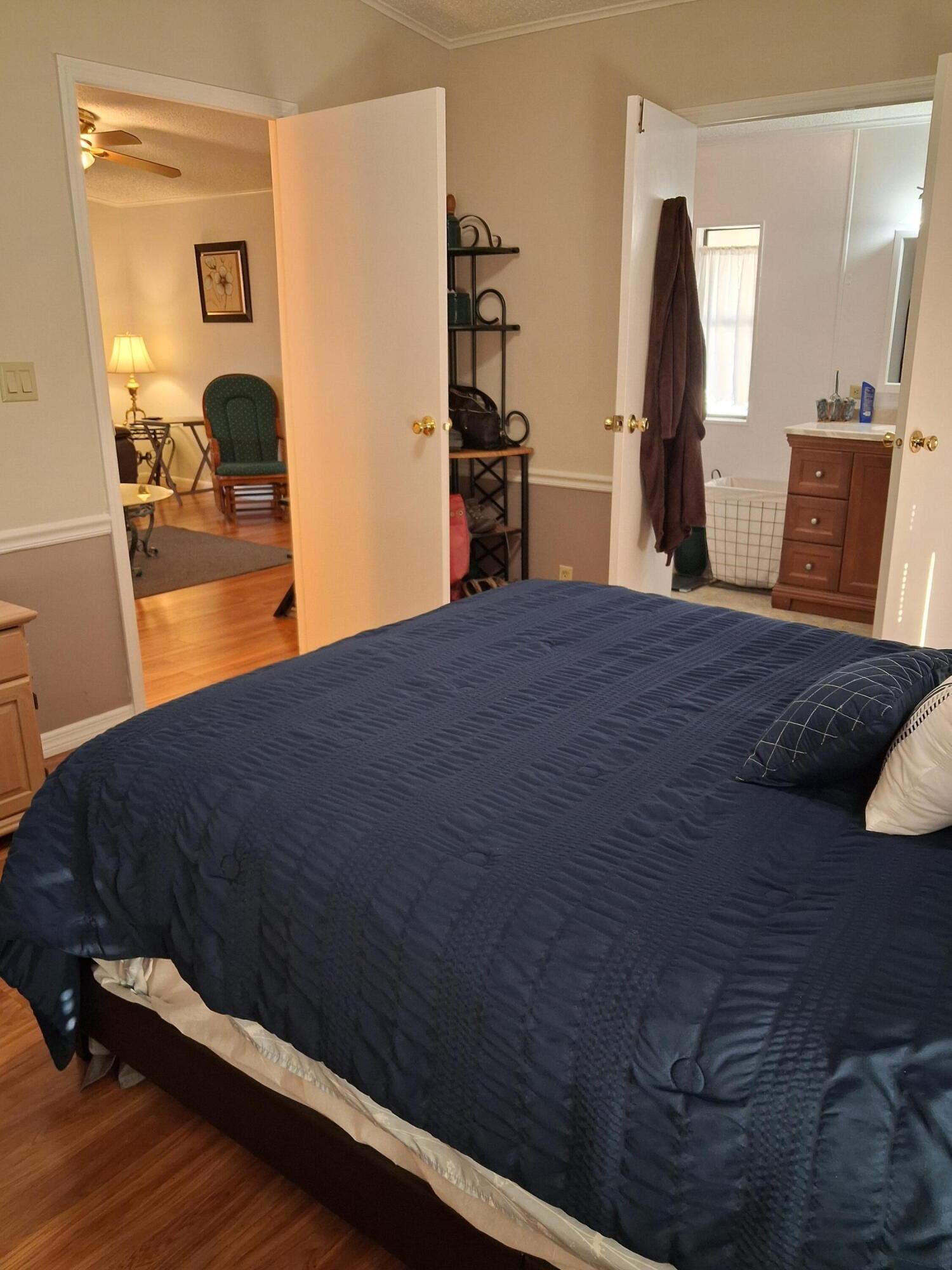 SEMINOLE COVE CONDOMINIUM - Residential