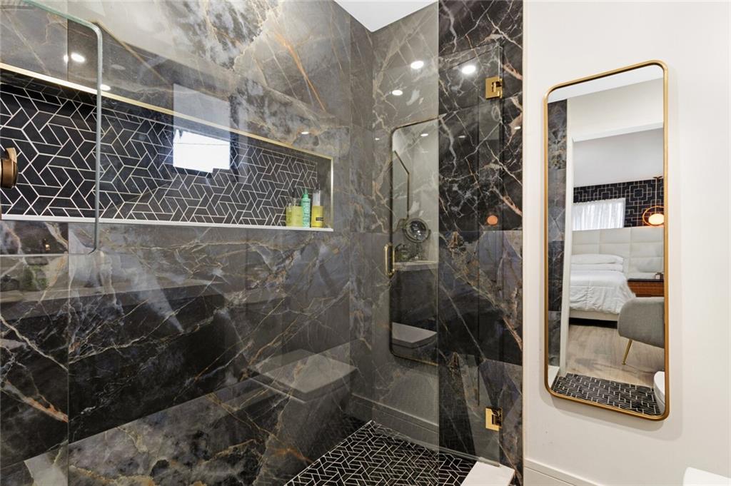Coral Terrace 45-22 B - Residential
