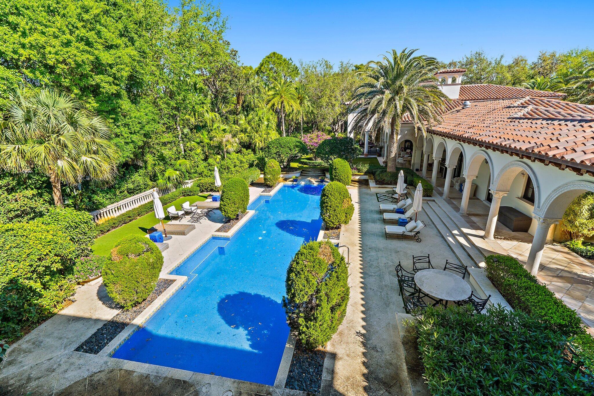 BEARS CLUB - Residential